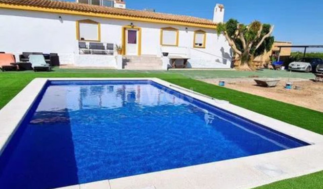 Villa - Wiederverkauf - San Miguel de Salinas - Inland