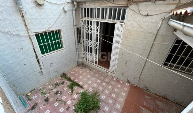 Villa - Wiederverkauf - Torrevieja - Costa Blanca