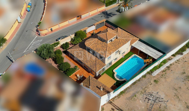 Villa - Wiederverkauf - Torrevieja - El Chaparral
