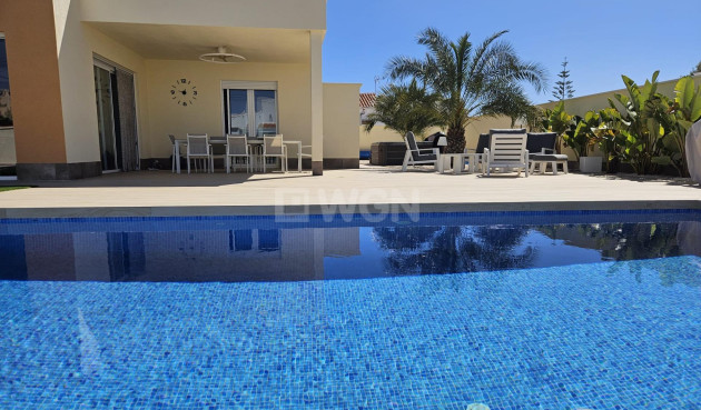 Villa - Wiederverkauf - Torrevieja - La Siesta - El Salado - Torreta