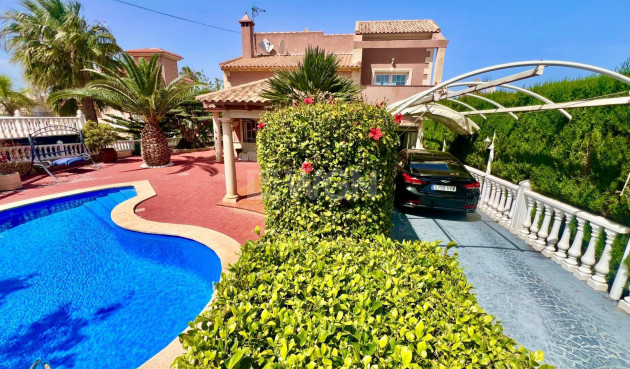Villa - Wiederverkauf - Torrevieja - Los Balcones - Los Altos del Edén