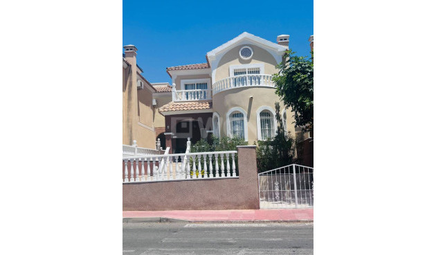Villa - Wiederverkauf - Villamartin - Costa Blanca