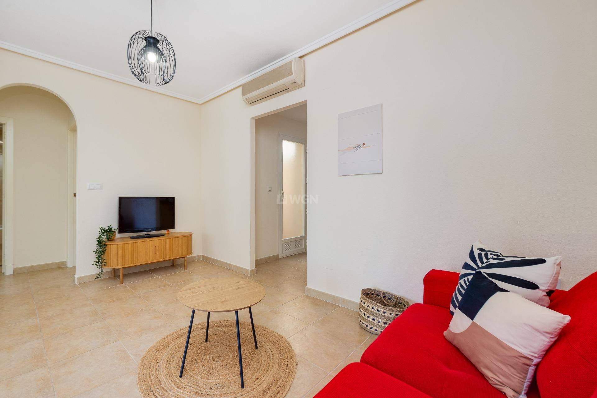 Wiederverkauf - Bungalow - Torrevieja - Aguas Nuevas 1