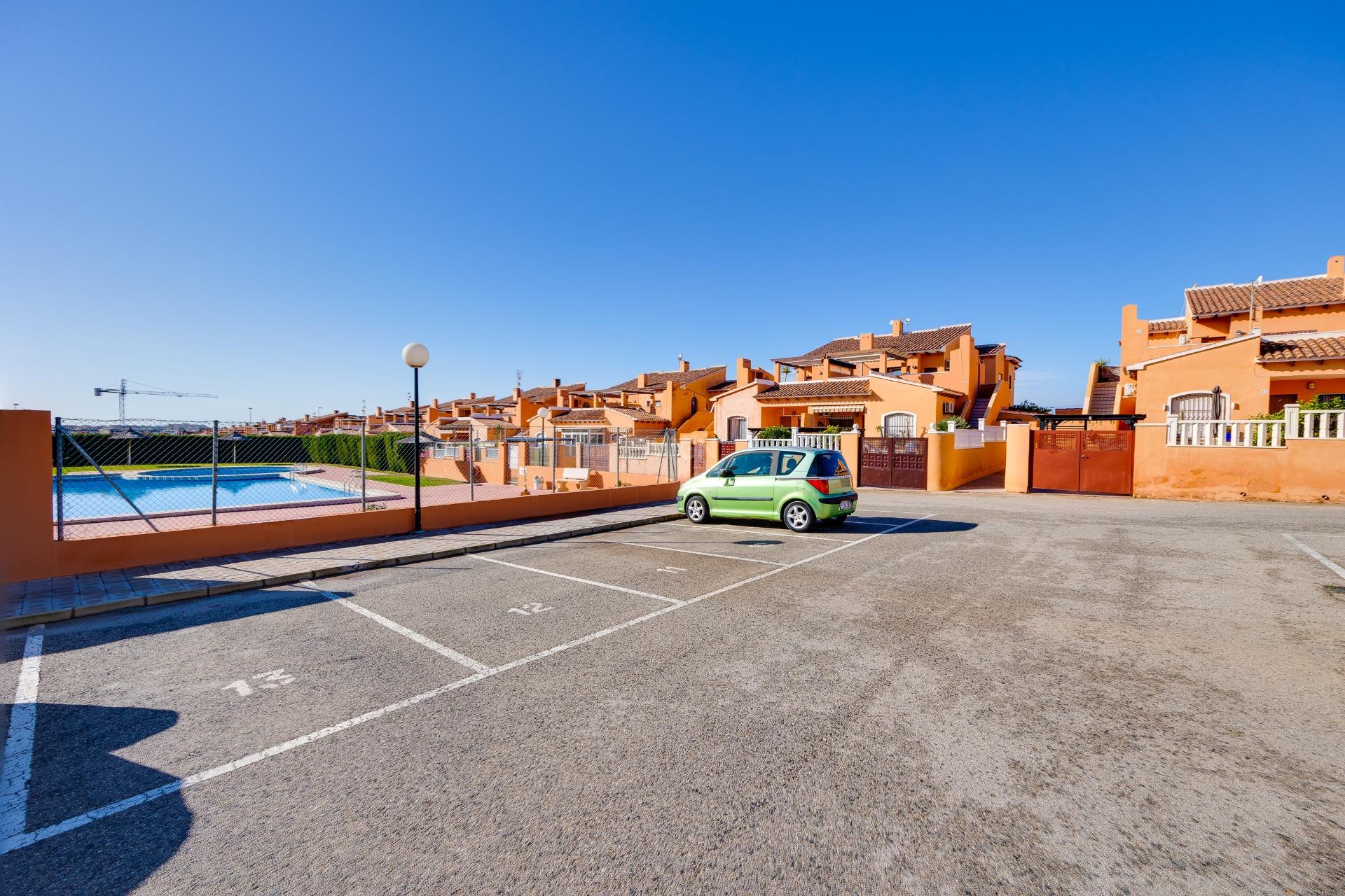 Wiederverkauf - Bungalow - Torrevieja - aguas nuevas