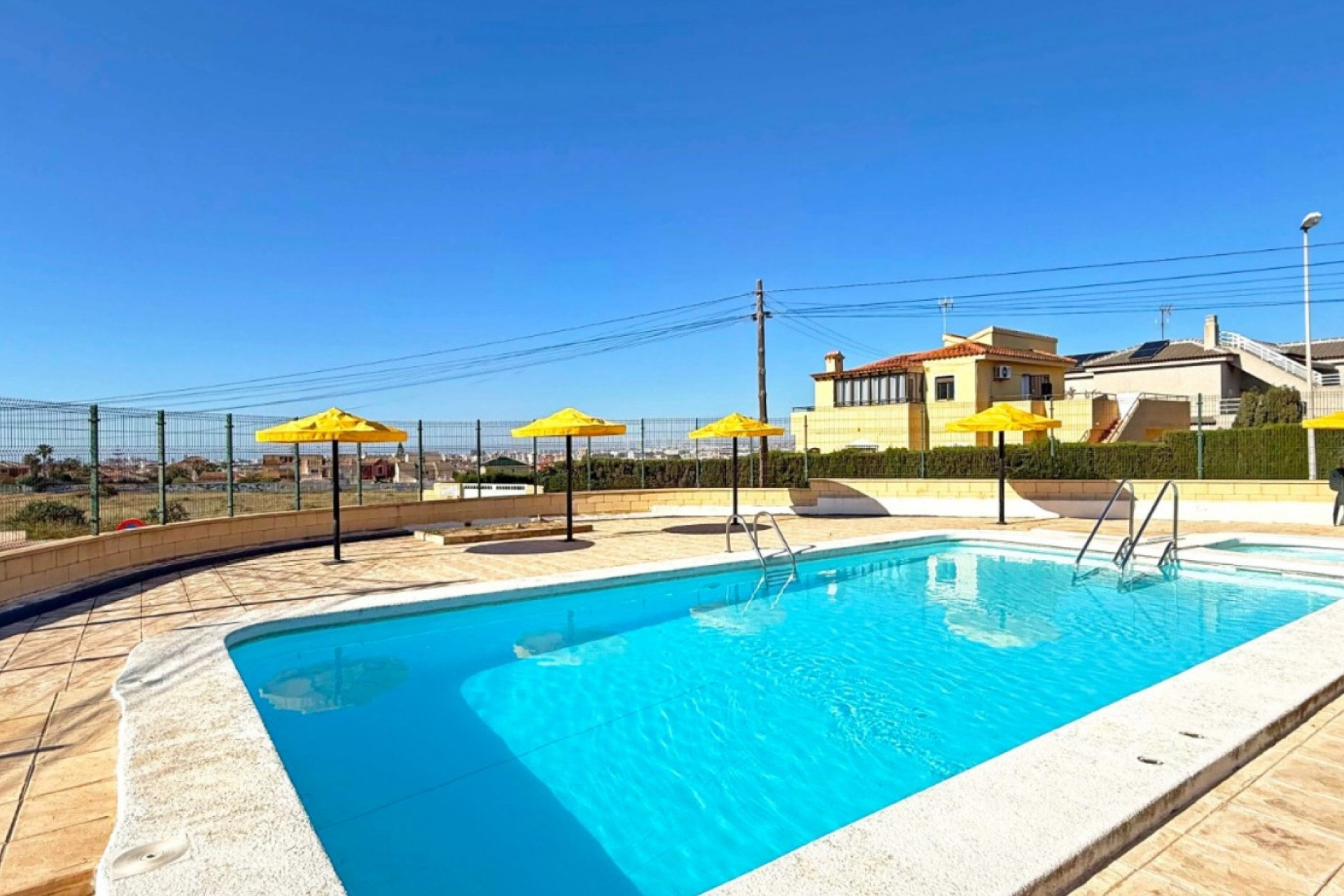 Wiederverkauf - Bungalow - Torrevieja - Costa Blanca