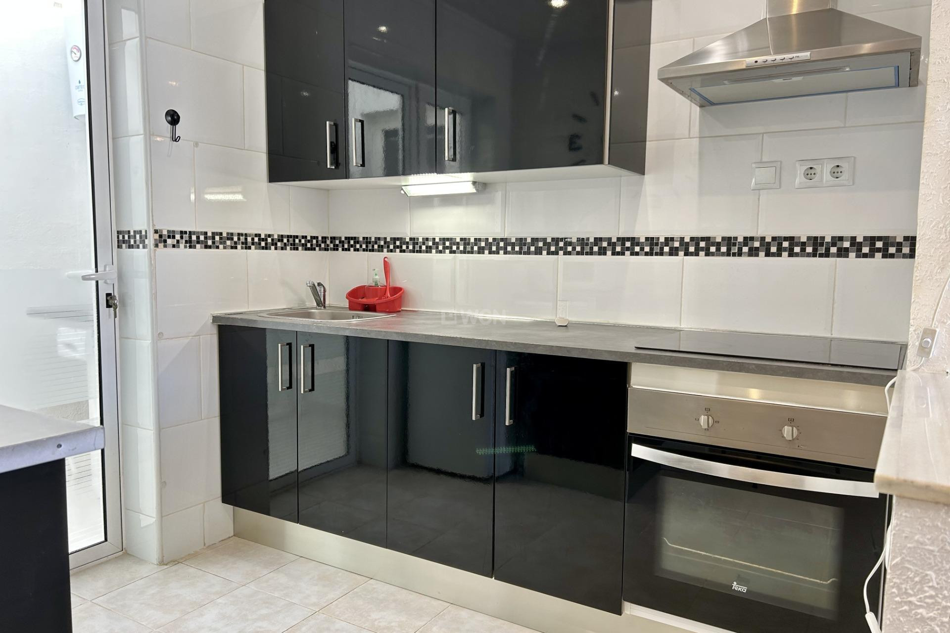 Wiederverkauf - Bungalow - Torrevieja - El Limonar