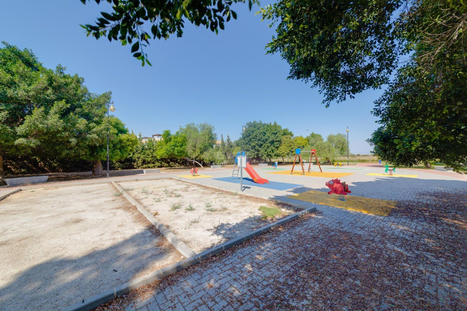 Wiederverkauf - Bungalow - Torrevieja - La Siesta - El Salado - Torreta