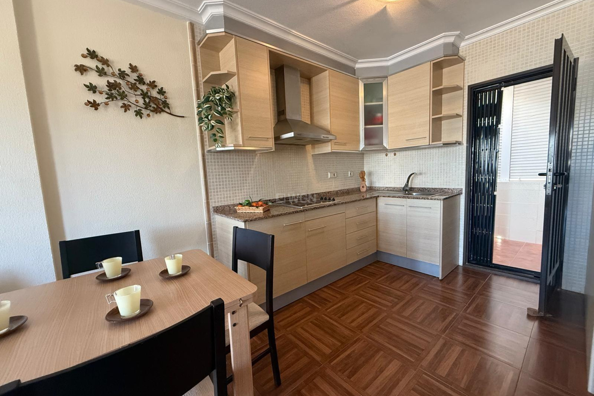 Wiederverkauf - Bungalow - Torrevieja - Parque Acuático - Sector 25