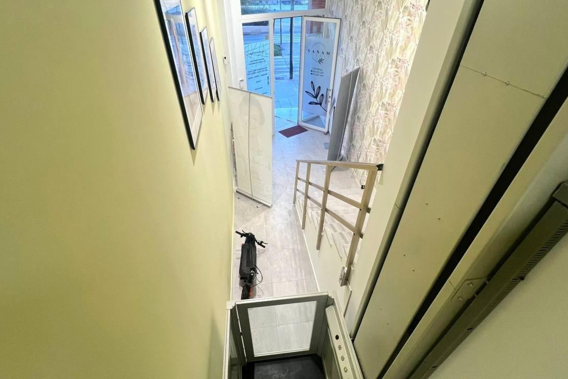 Wiederverkauf - Kommerziell - Torrevieja - Puerto Deportivo