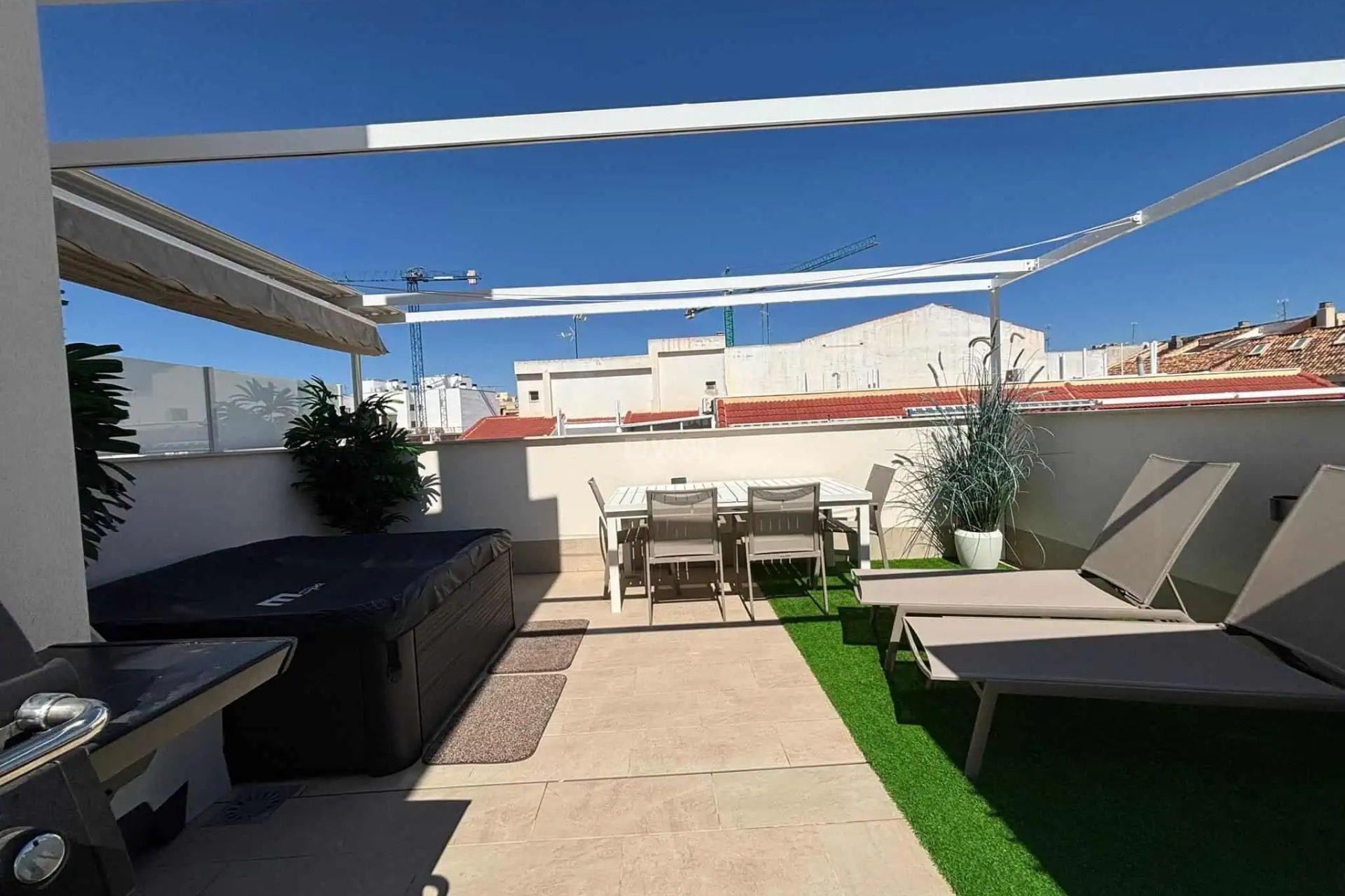 Wiederverkauf - Penthouse - Torrevieja - Las Piscinas Naturales