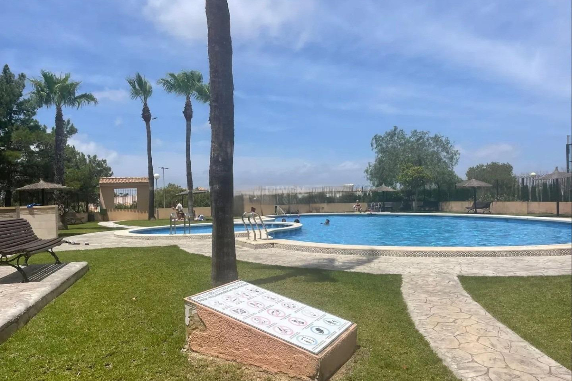 Wiederverkauf - Stadthaus - Orihuela Costa - Los Almendros-la Florida