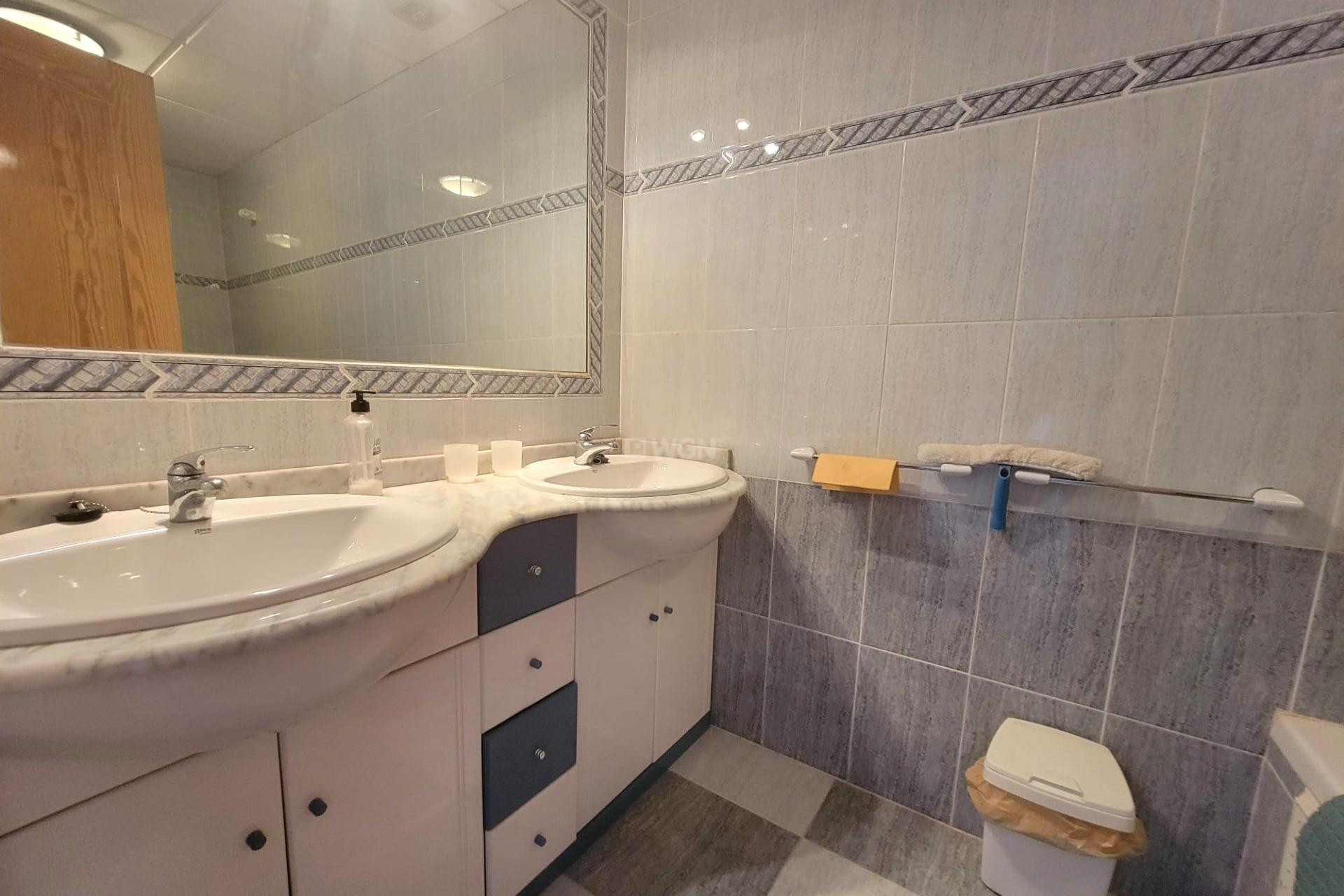 Wiederverkauf - Stadthaus - Orihuela Costa - Playa Flamenca