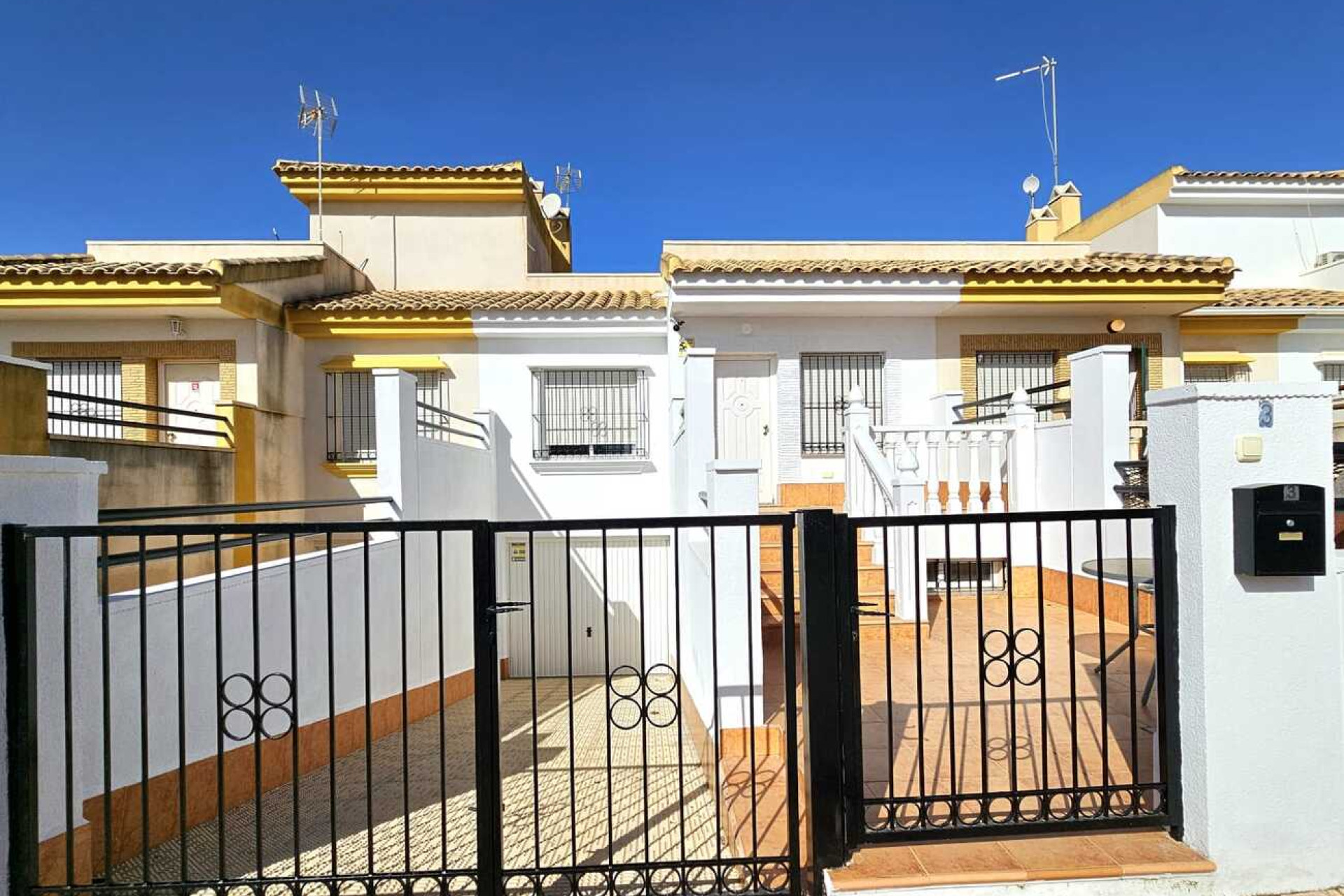 Wiederverkauf - Stadthaus - Sucina