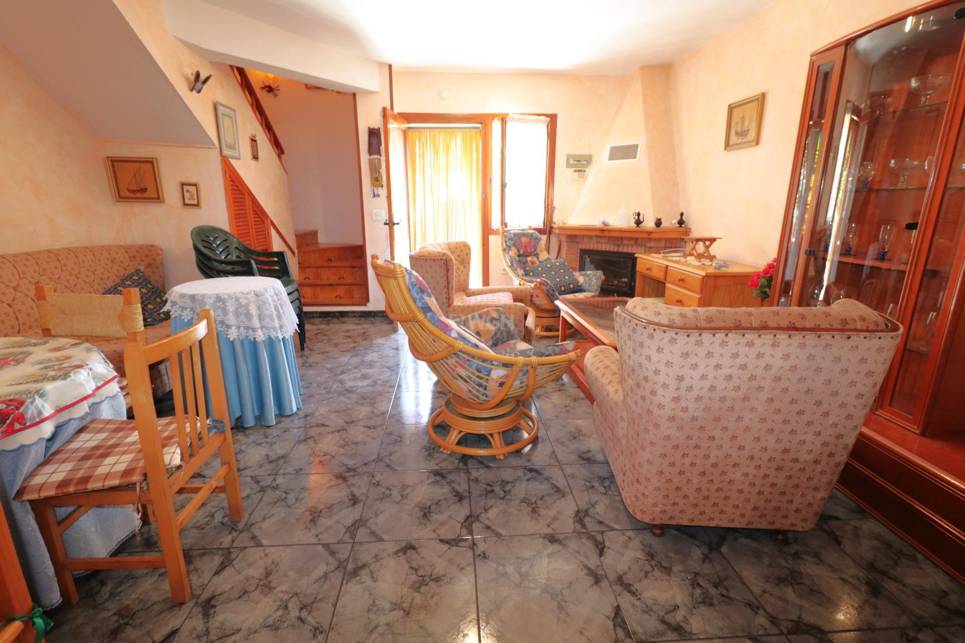 Wiederverkauf - Stadthaus - Torrevieja - El Acequión - Los Náufragos