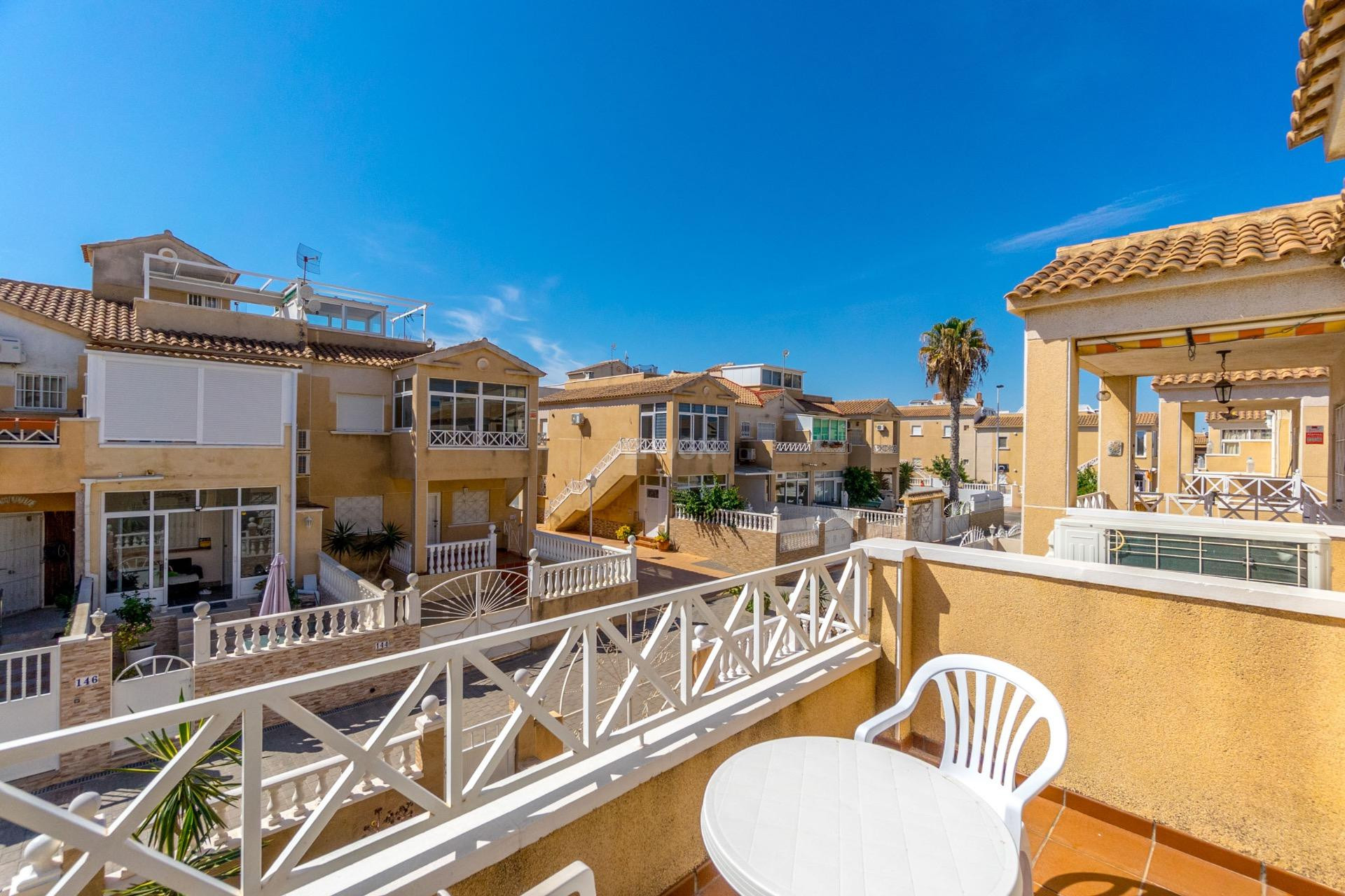 Wiederverkauf - Stadthaus - Torrevieja - Nueva Torrevieja