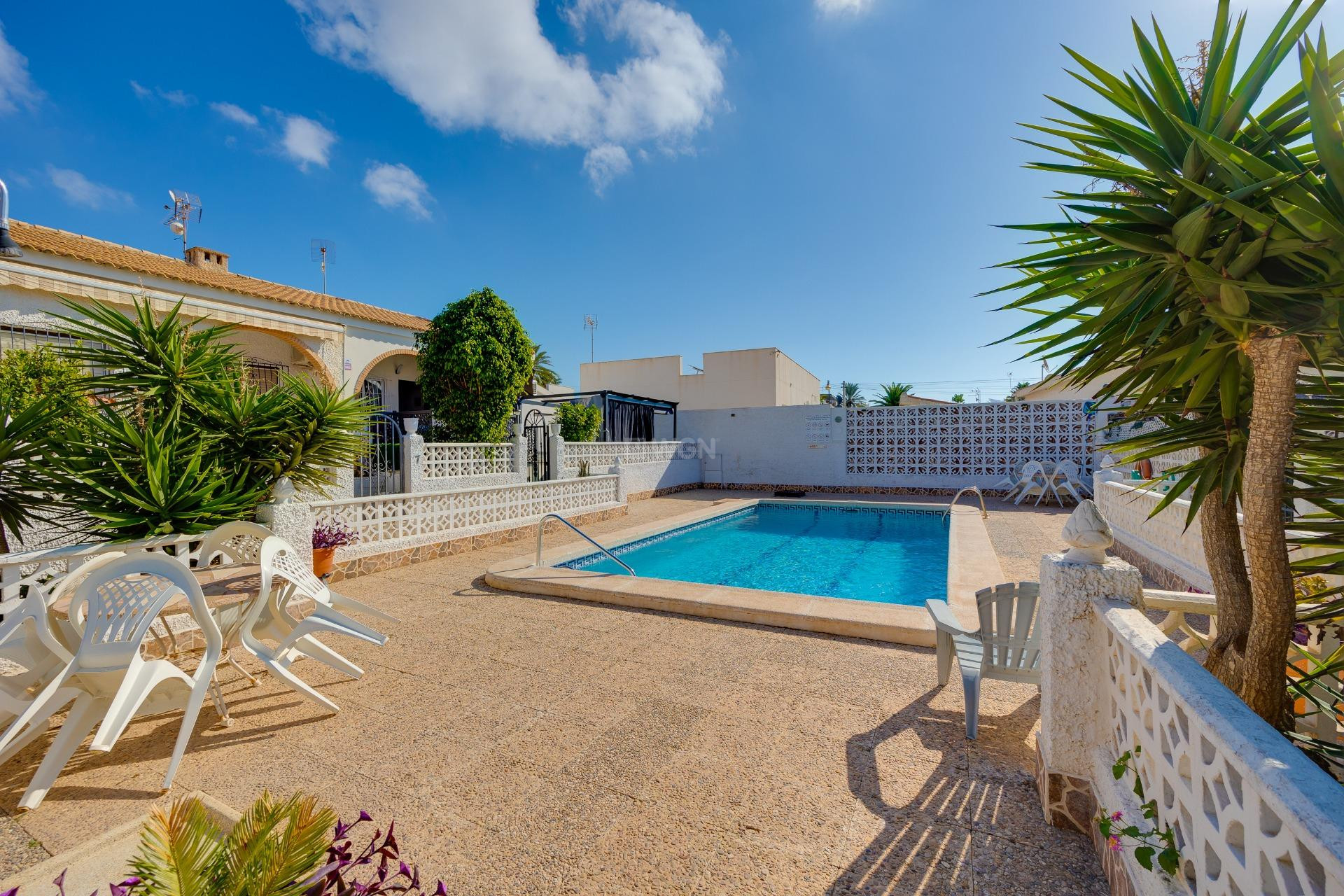 Wiederverkauf - Stadthaus - Torrevieja - Nueva Torrevieja