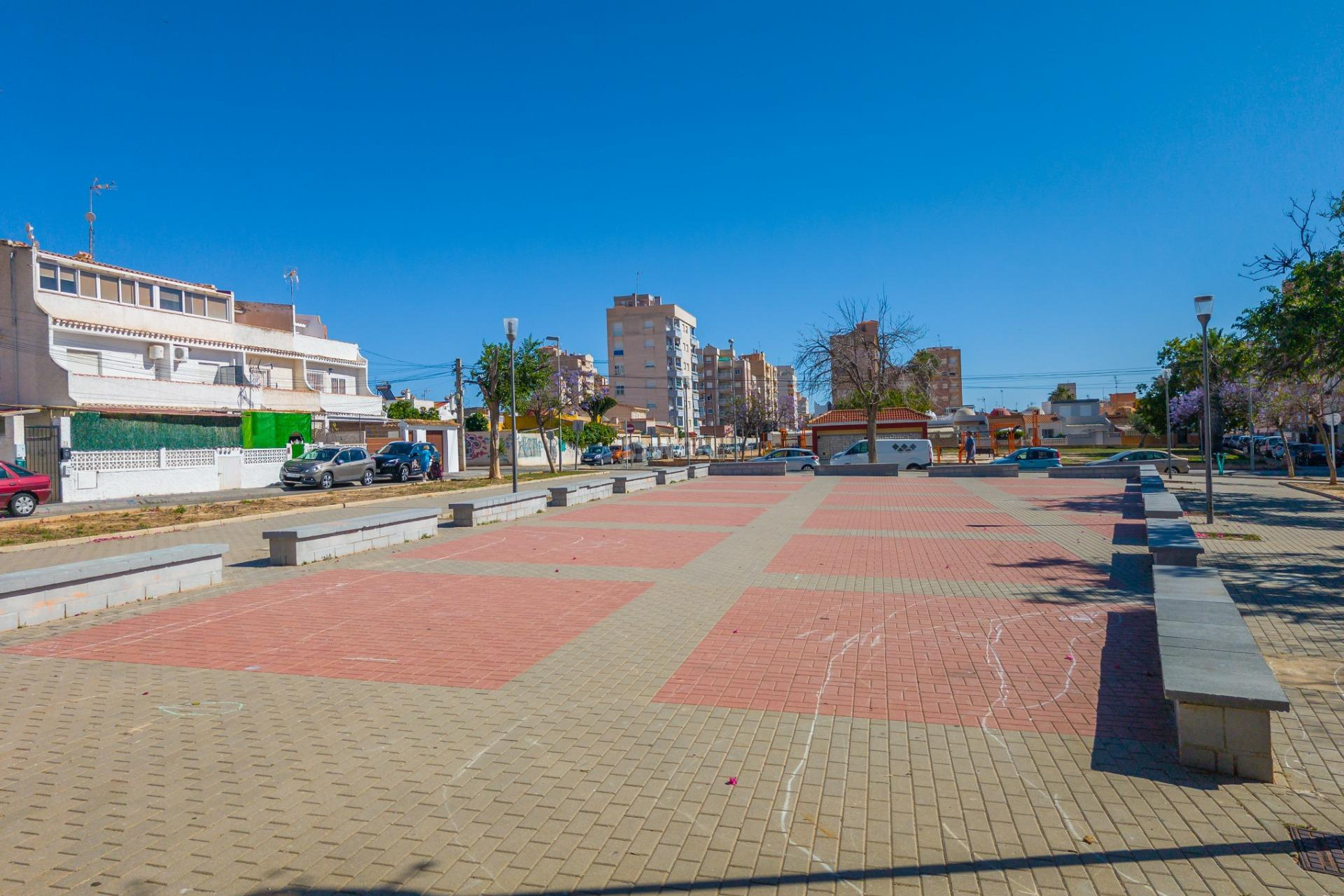 Wiederverkauf - Stadthaus - Torrevieja - Nueva Torrevieja