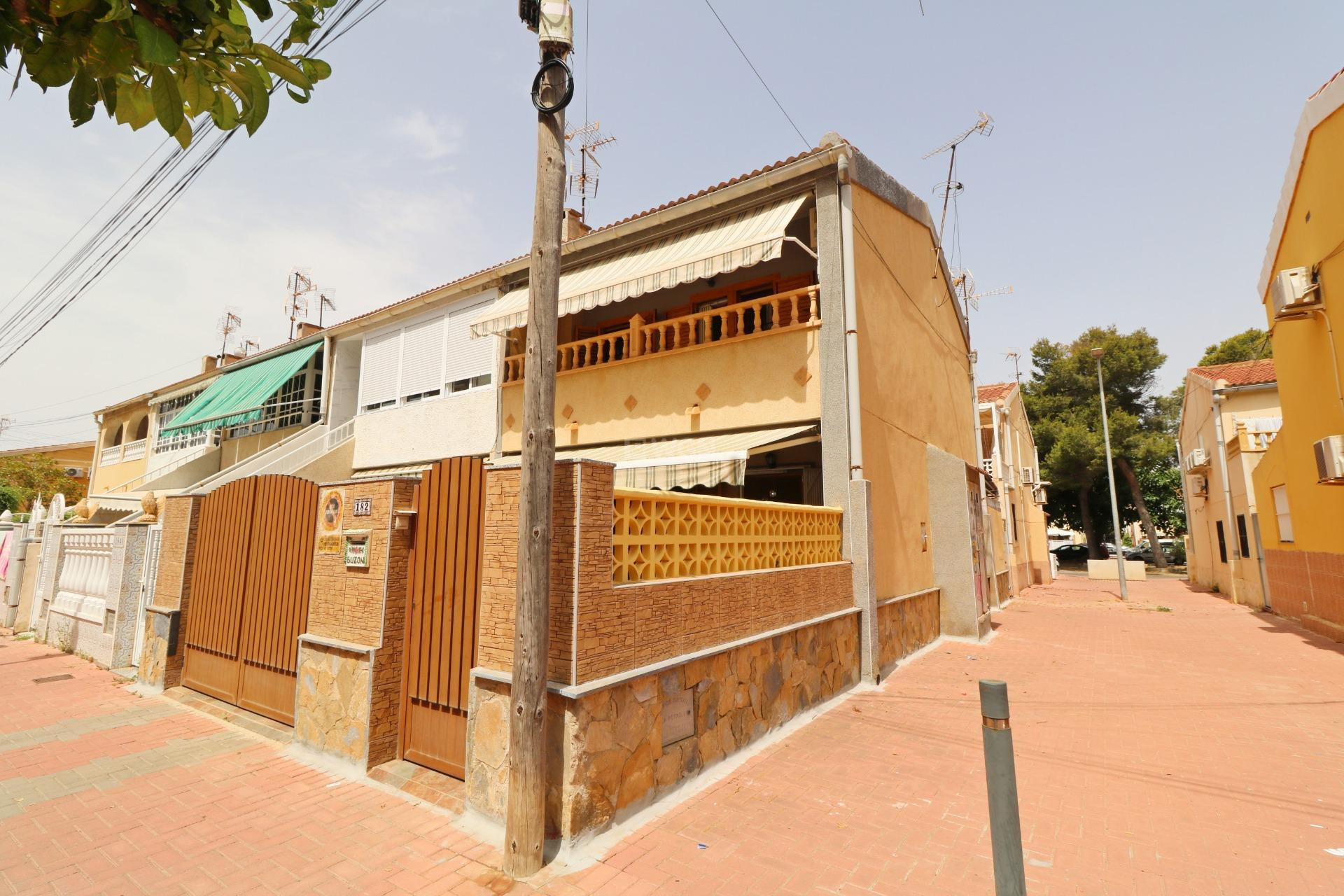 Wiederverkauf - Stadthaus - Torrevieja - Playa De Los Naufragos