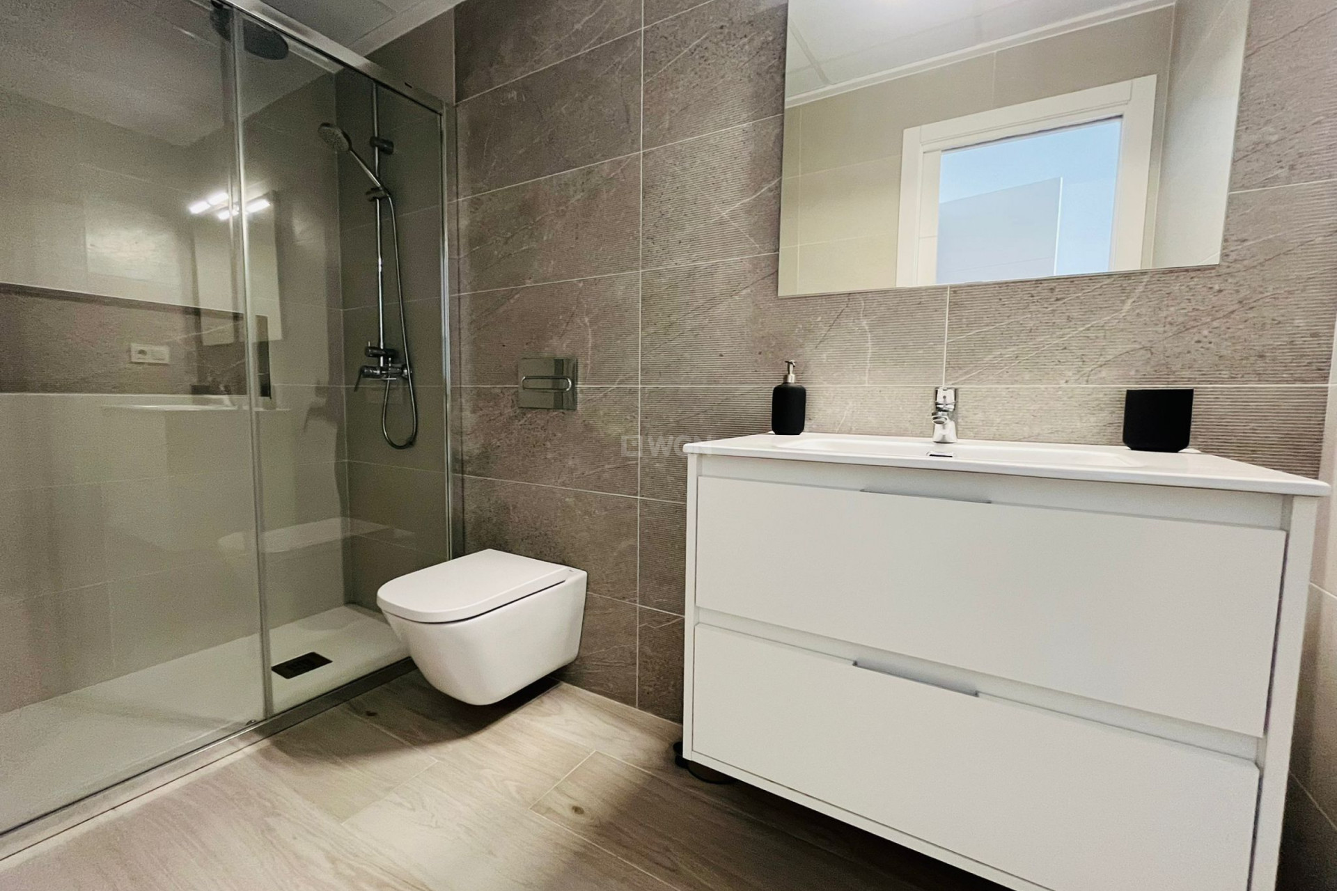 Wiederverkauf - Villa - Avileses - Inland