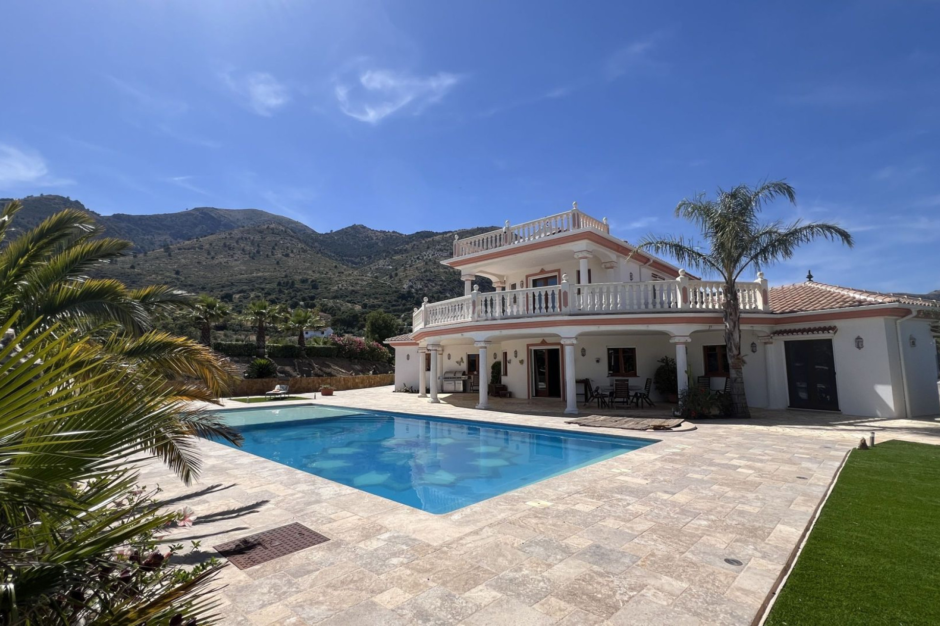 Wiederverkauf - Villa - Casarabonela - Inland