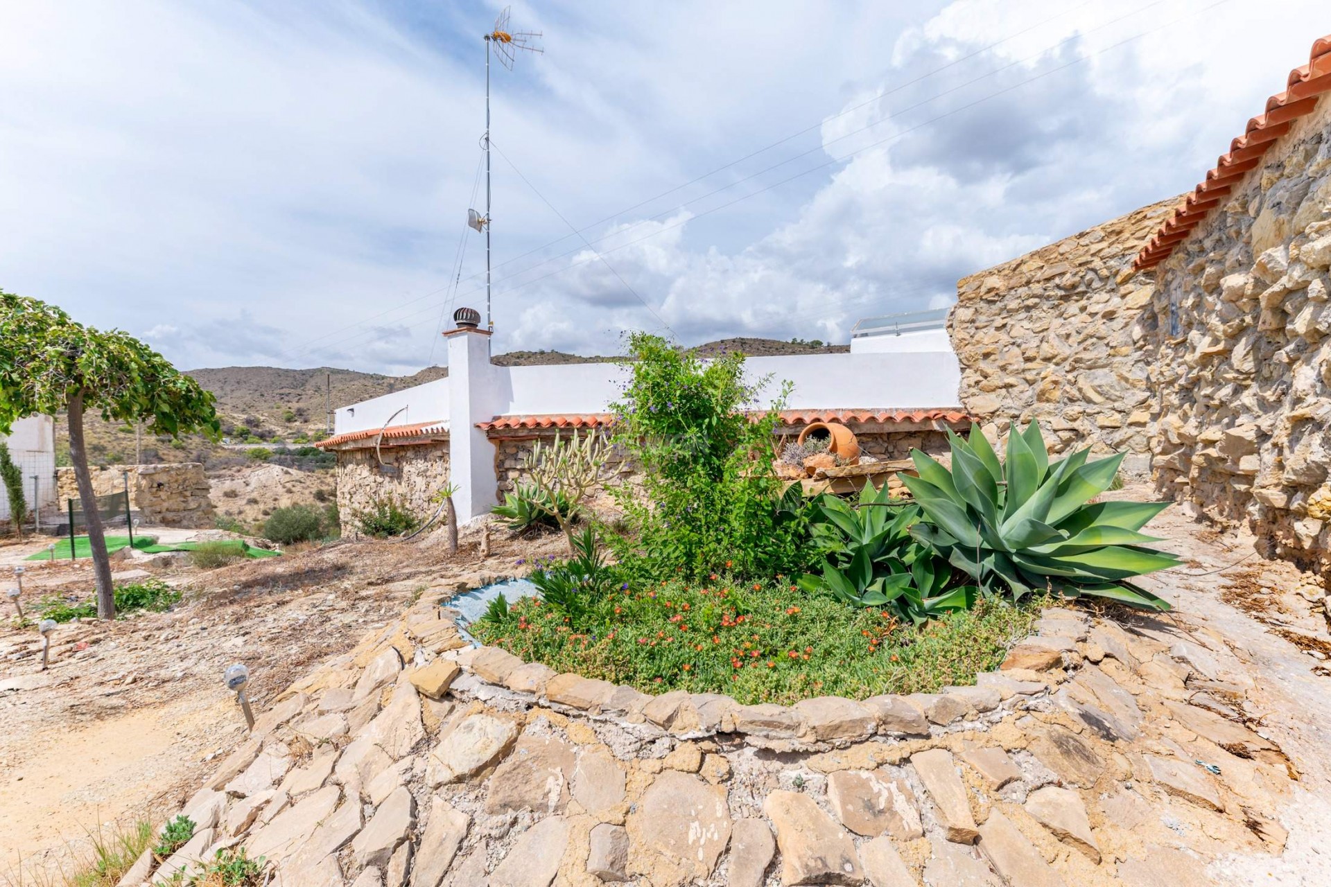 Wiederverkauf - Villa - El Campello - Pueblo Acantilado - Lanuza