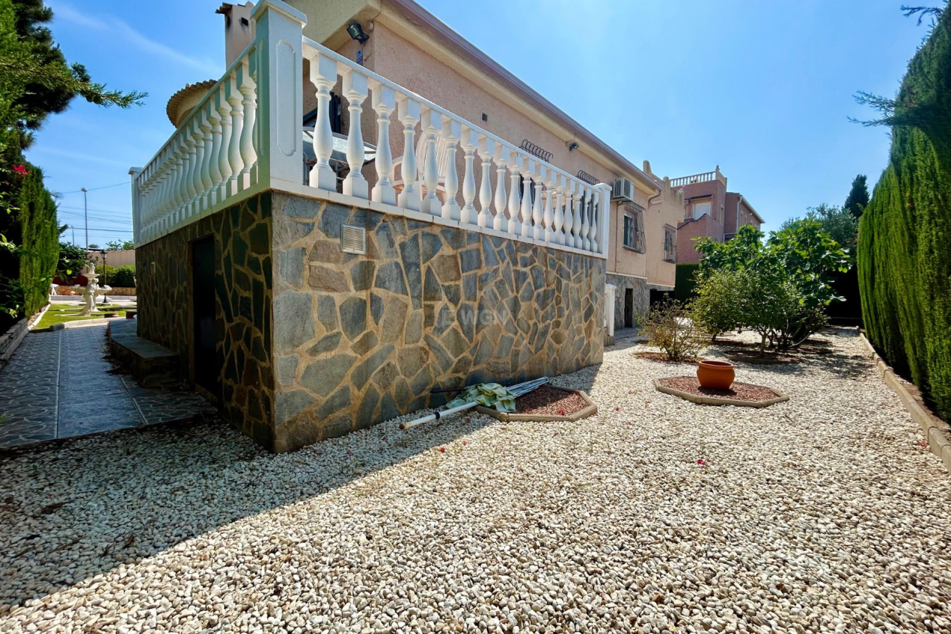 Wiederverkauf - Villa - El Chaparral - Inland