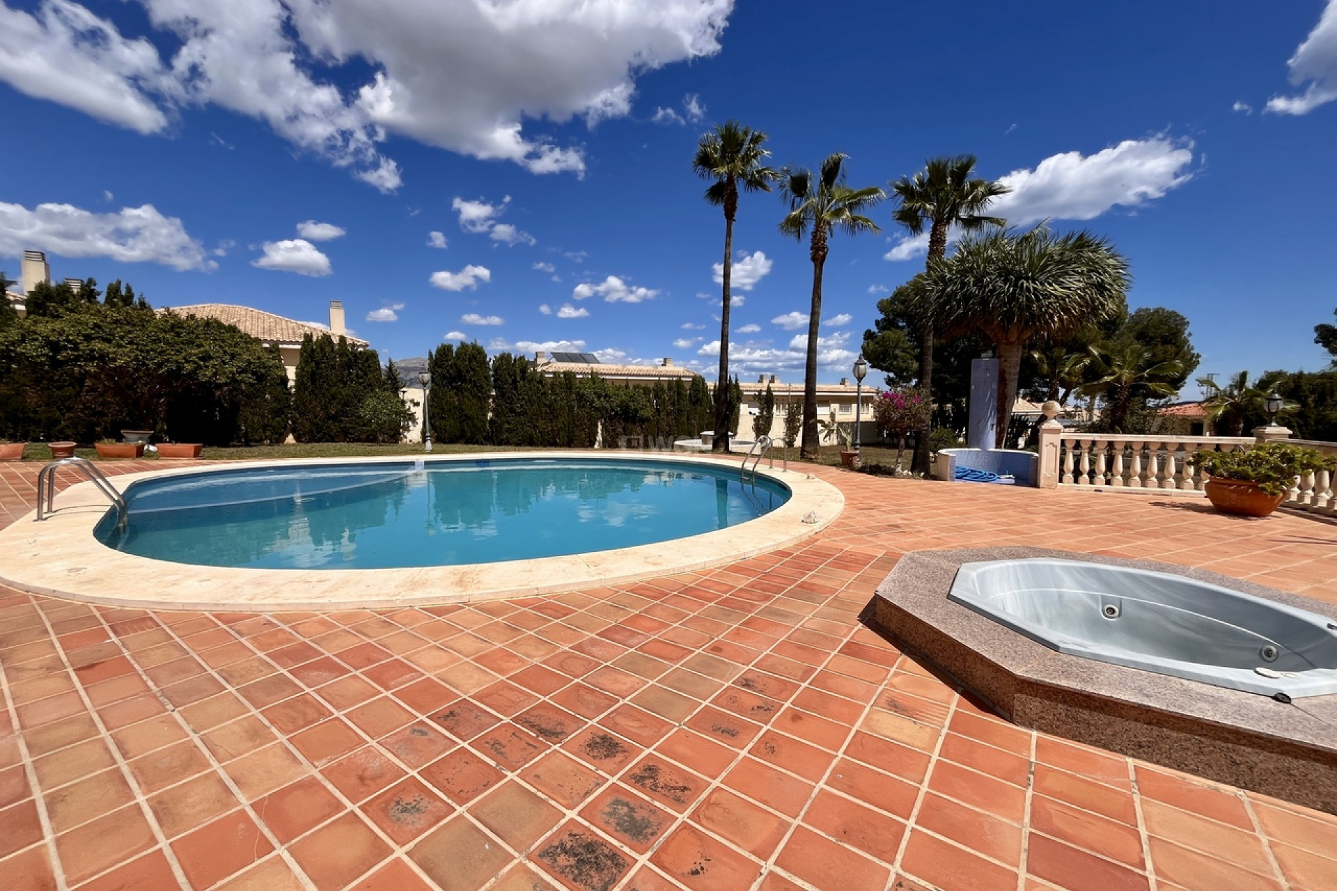 Wiederverkauf - Villa - La Nucía - Costa Blanca
