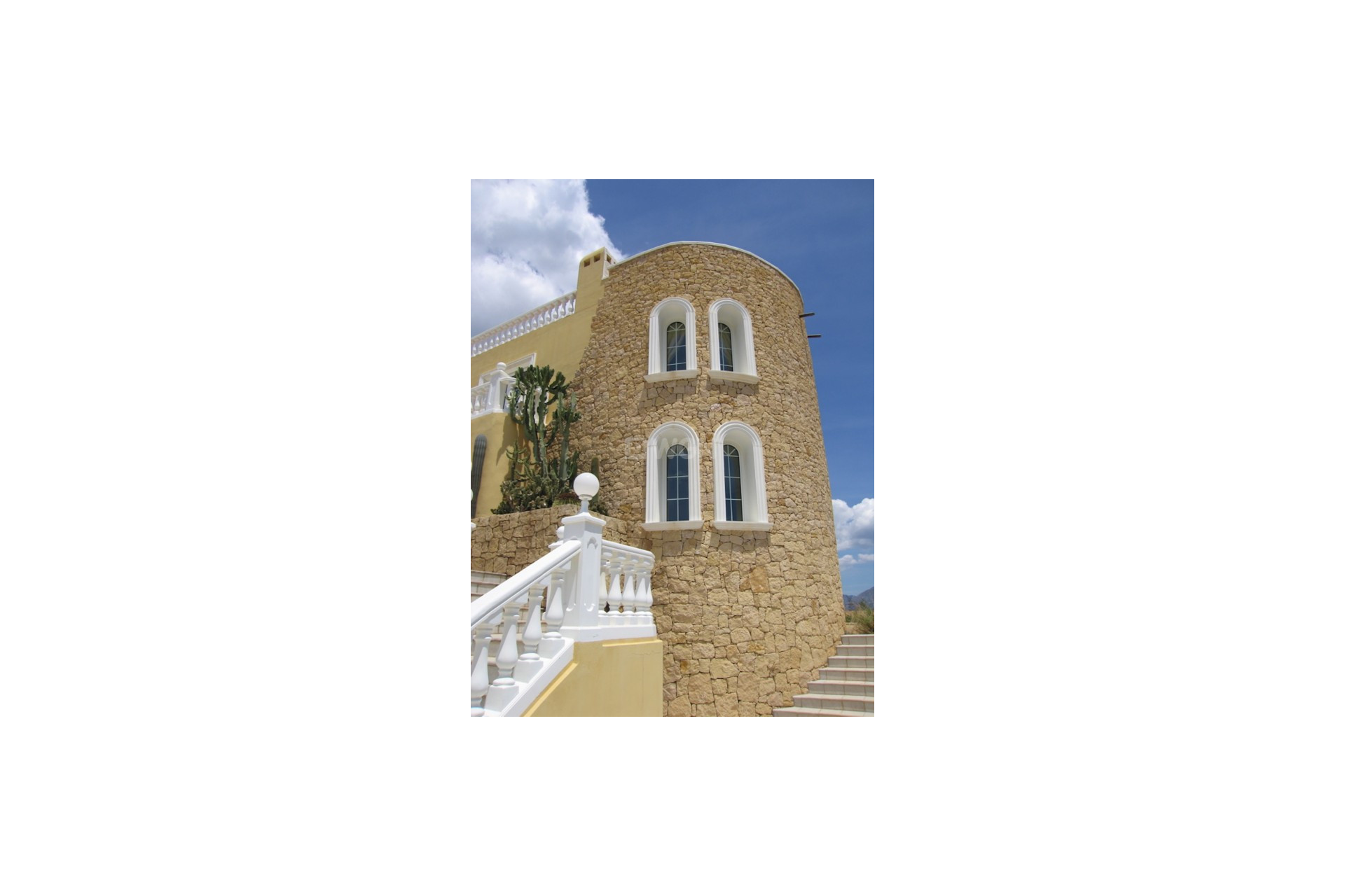 Wiederverkauf - Villa - La Nucía - Costa Blanca