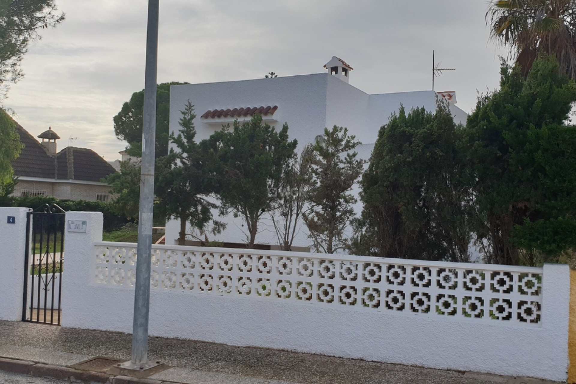 Wiederverkauf - Villa - La Zenia - Costa Blanca