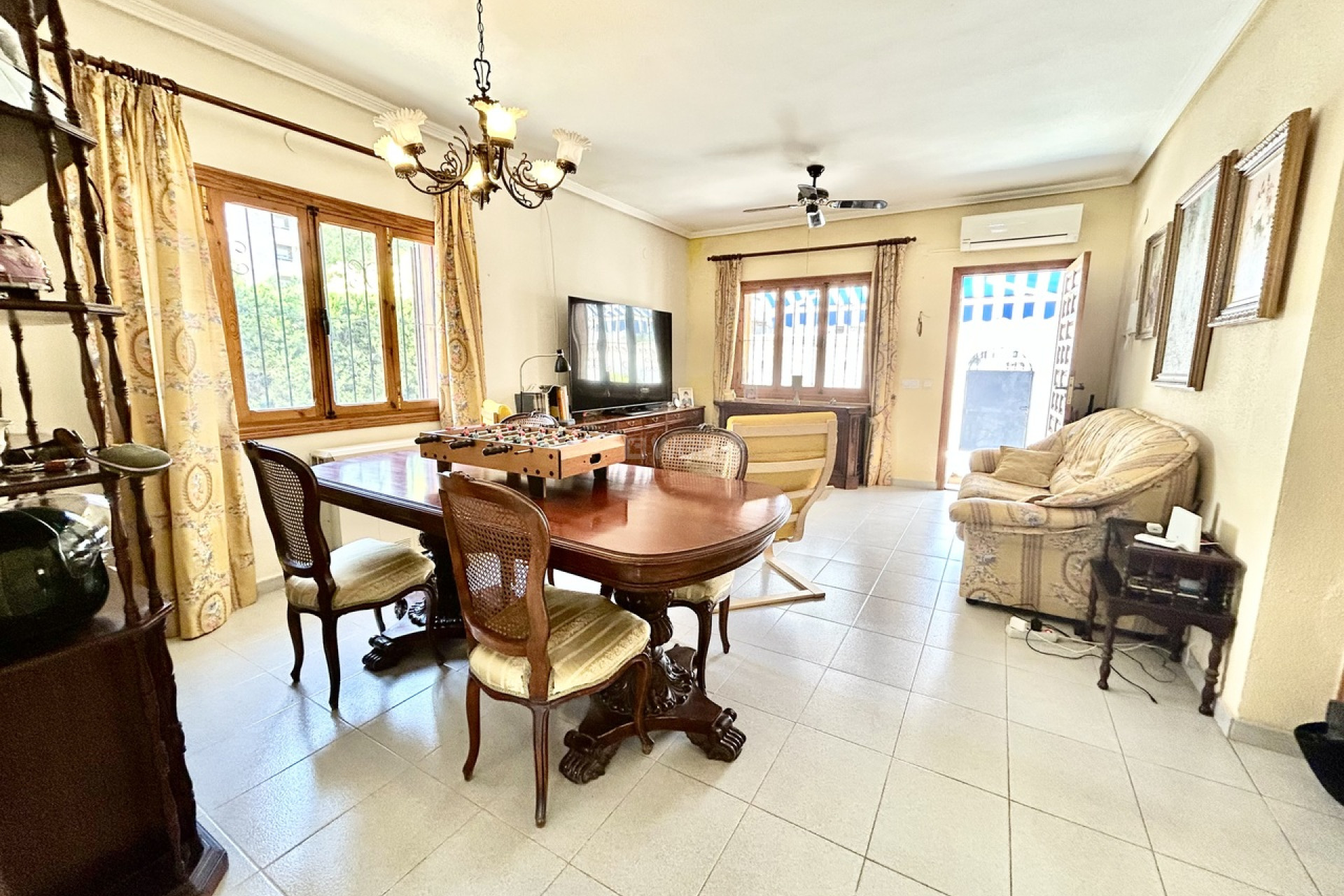 Wiederverkauf - Villa - La Zenia - Costa Blanca