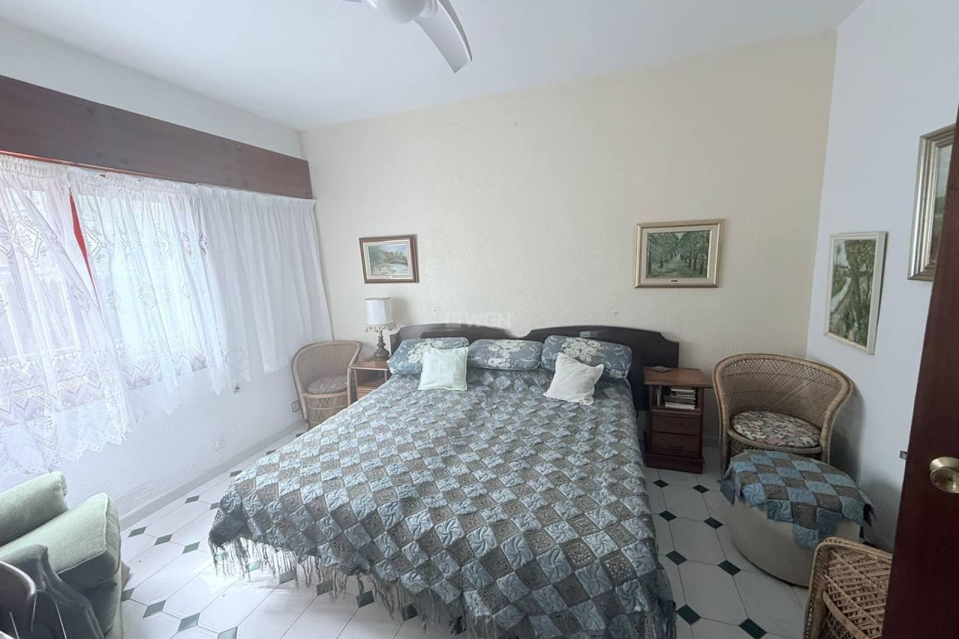 Wiederverkauf - Villa - Orihuela Costa - Campoamor