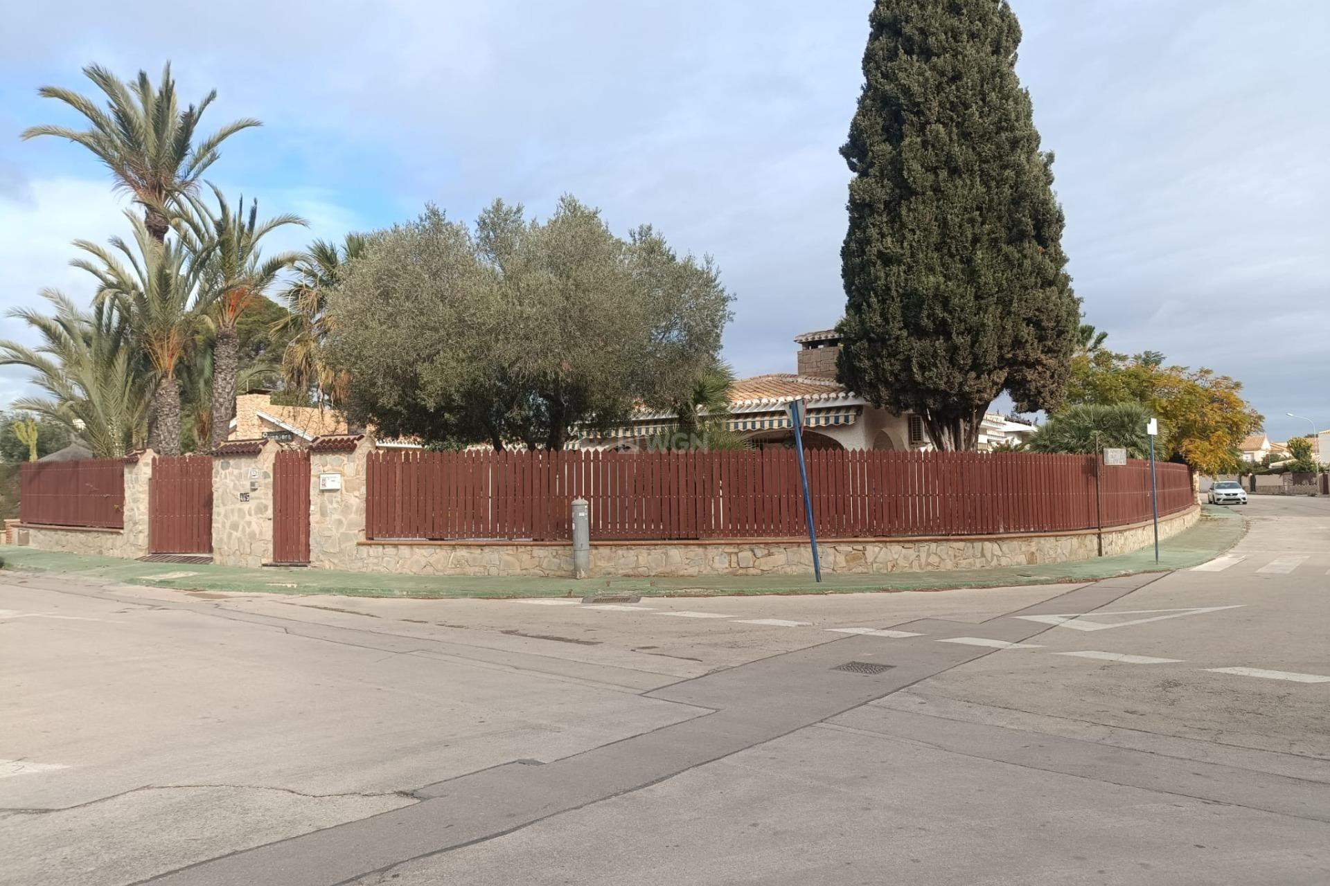 Wiederverkauf - Villa - Orihuela Costa - Campoamor