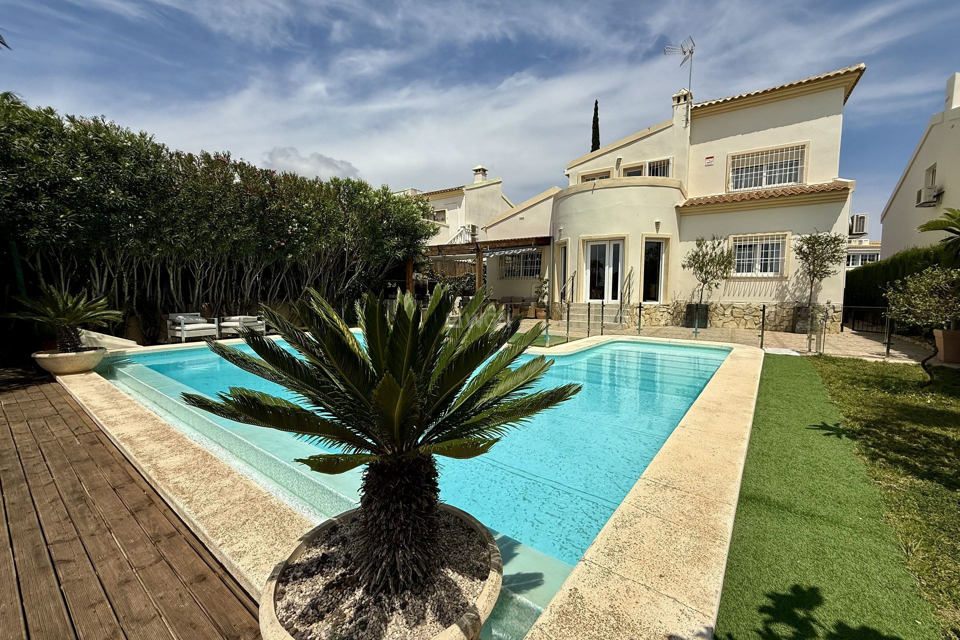 Wiederverkauf - Villa - Orihuela Costa - Costa Blanca