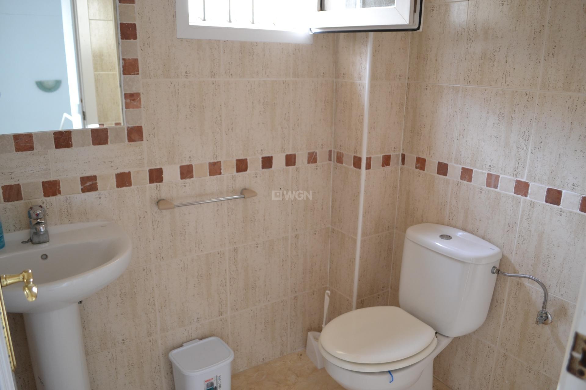 Wiederverkauf - Villa - Orihuela Costa - La Zenia