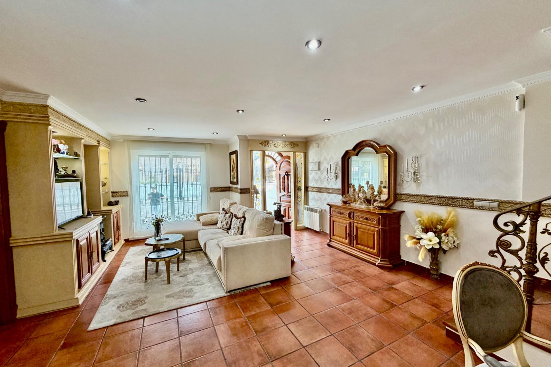 Wiederverkauf - Villa - Orihuela Costa - La Zenia
