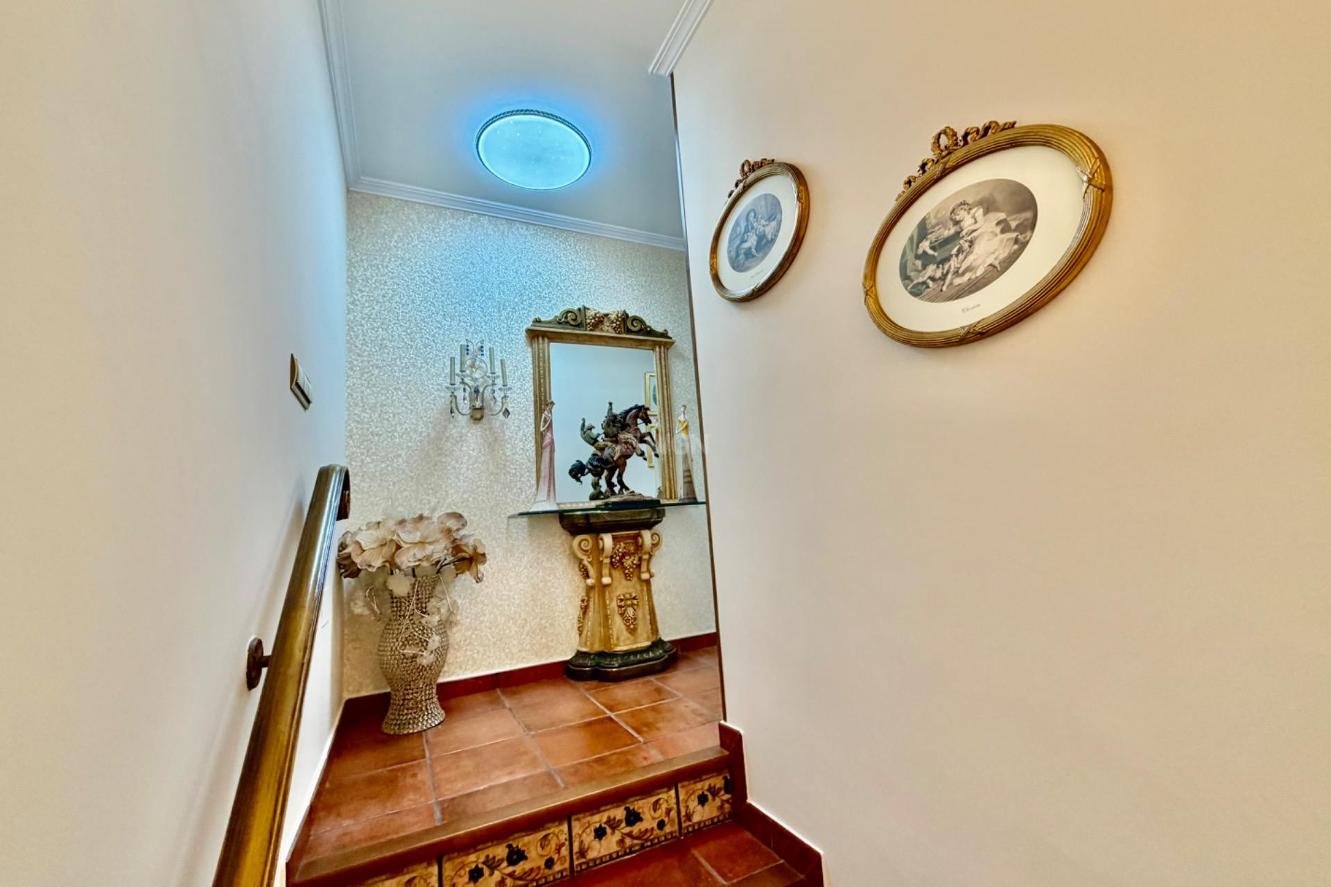 Wiederverkauf - Villa - Orihuela Costa - La Zenia