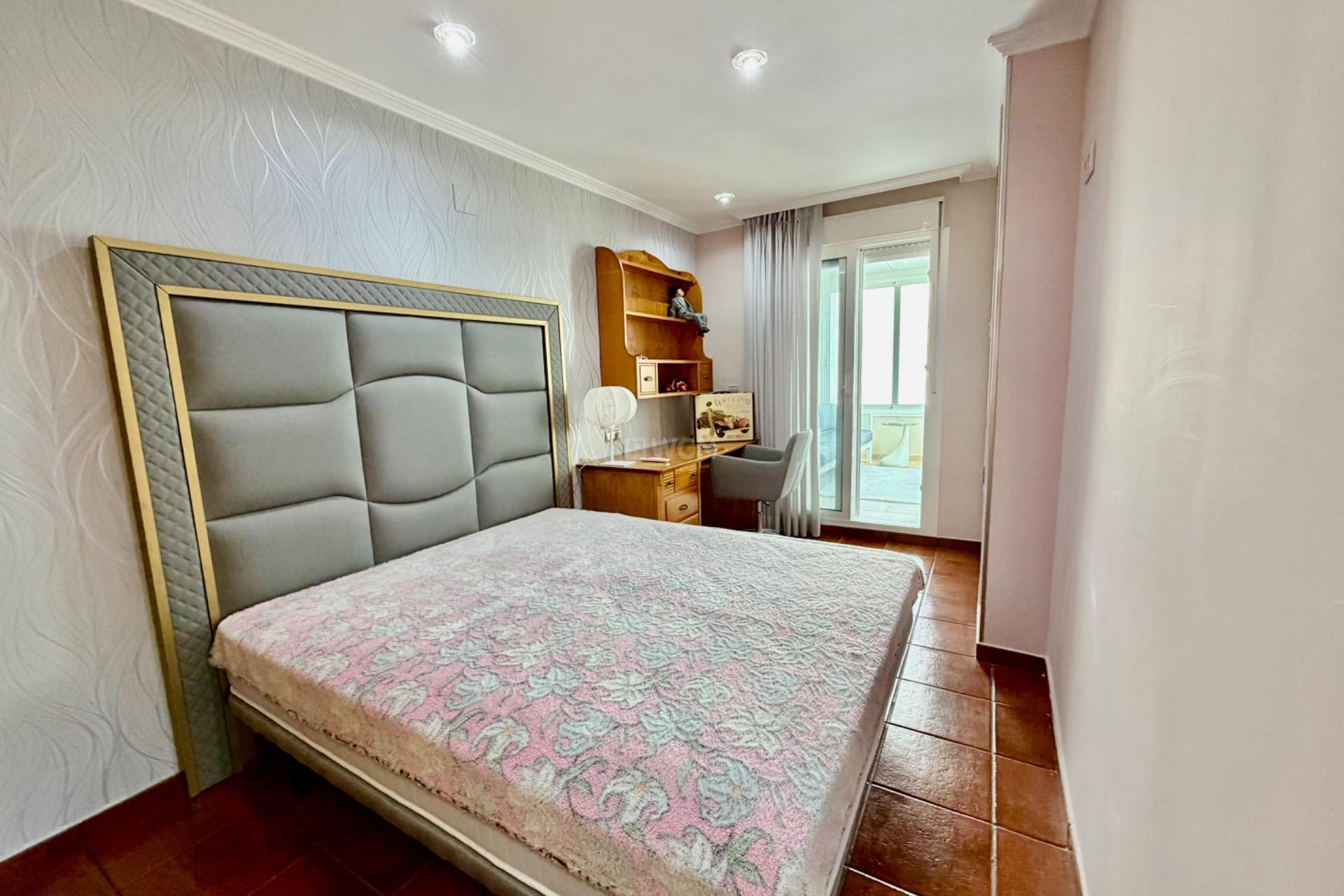 Wiederverkauf - Villa - Orihuela Costa - La Zenia