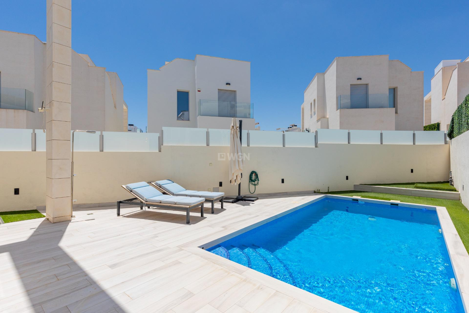 Wiederverkauf - Villa - Orihuela Costa - Lomas de Cabo Roig