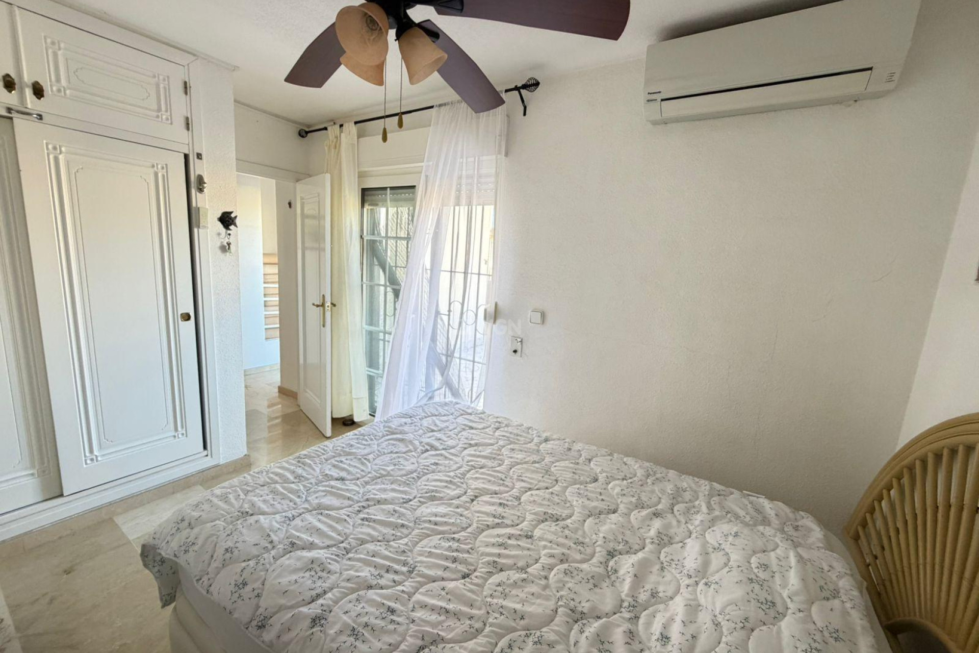 Wiederverkauf - Villa - Orihuela Costa - Playa Flamenca