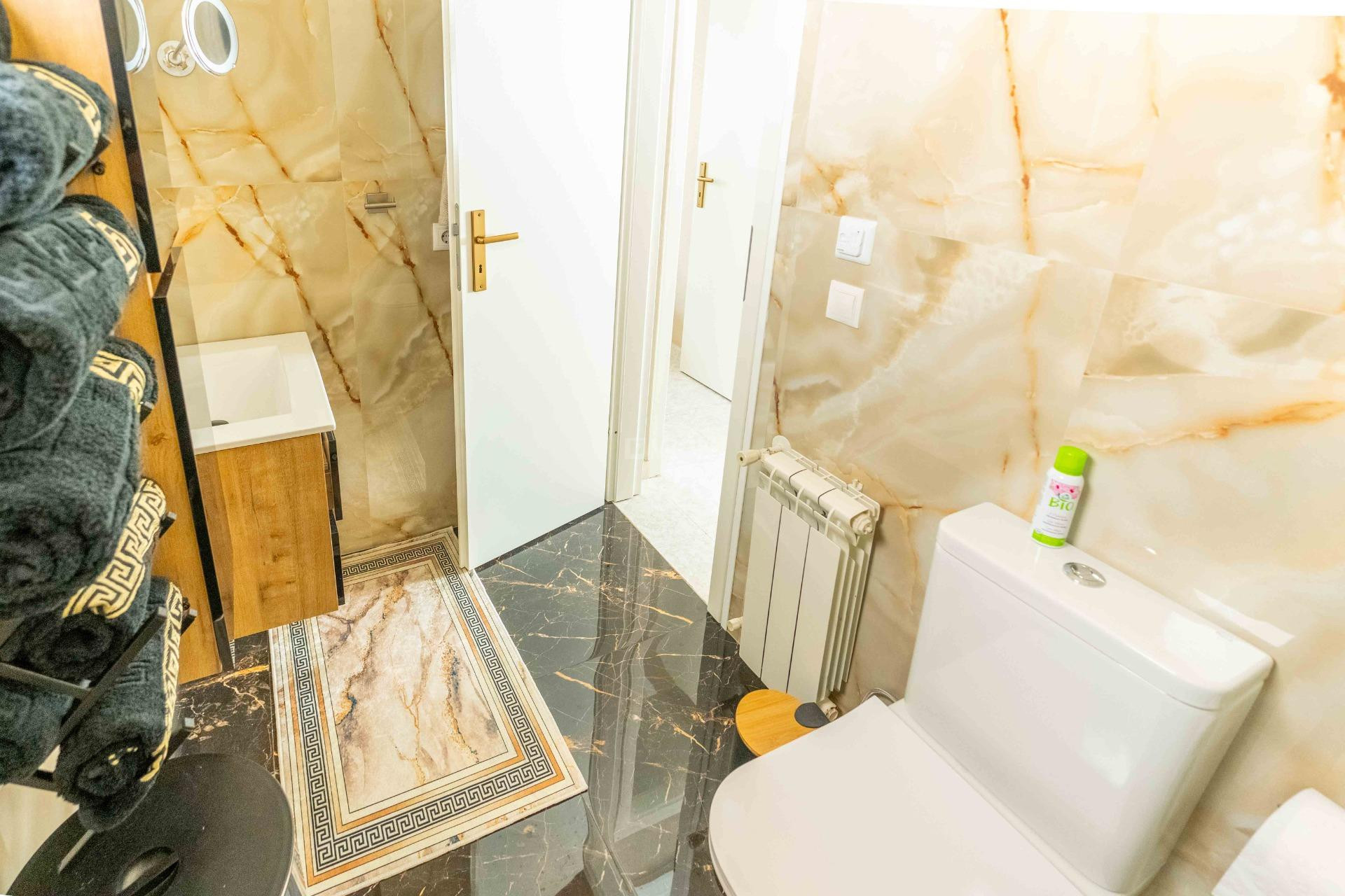 Wiederverkauf - Villa - Orihuela Costa - Punta Prima