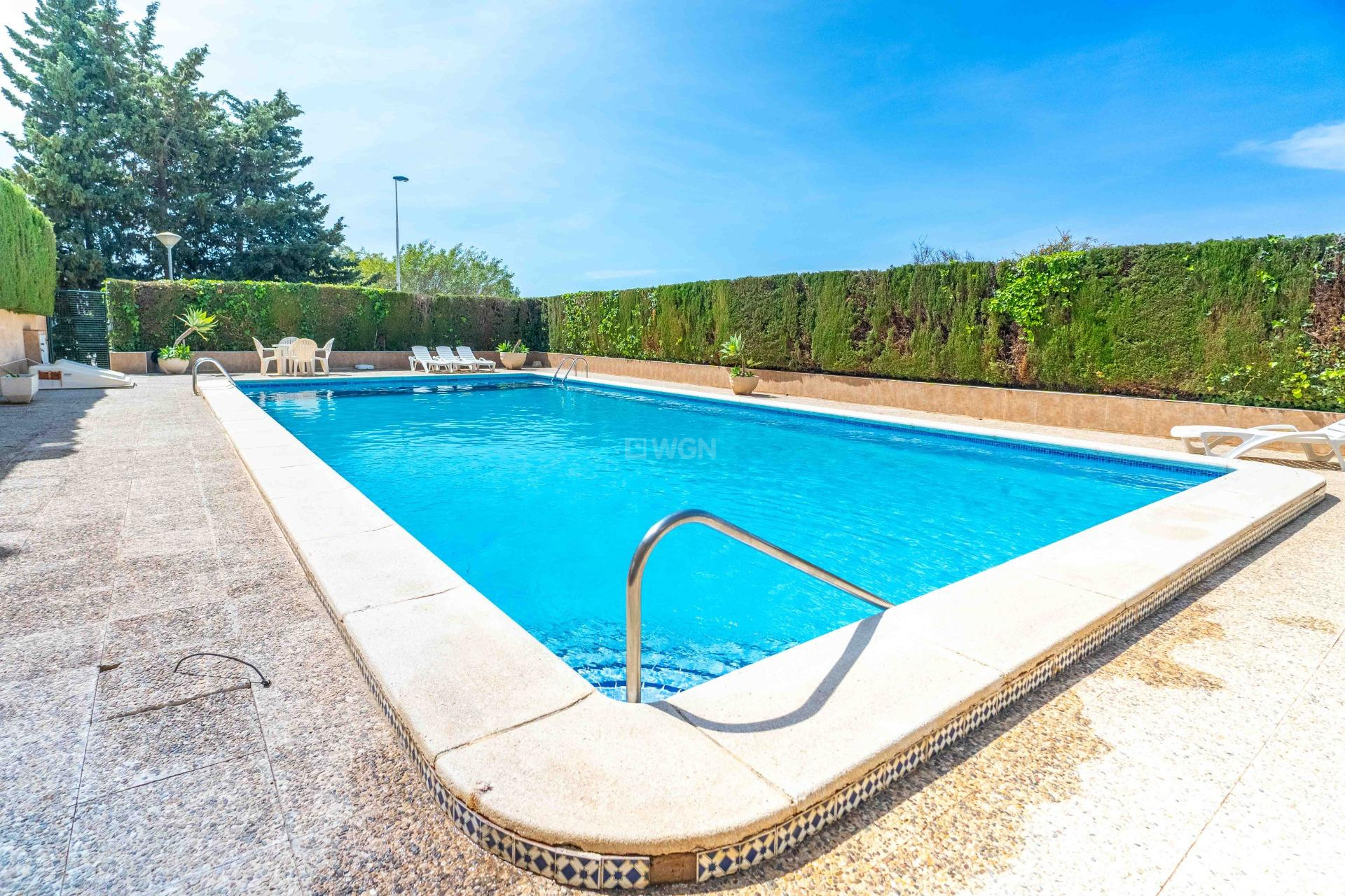 Wiederverkauf - Villa - Orihuela Costa - Punta Prima