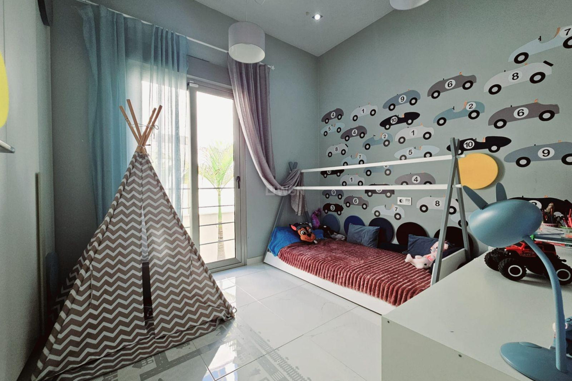 Wiederverkauf - Villa - Orihuela Costa - Villamartín-las Filipinas