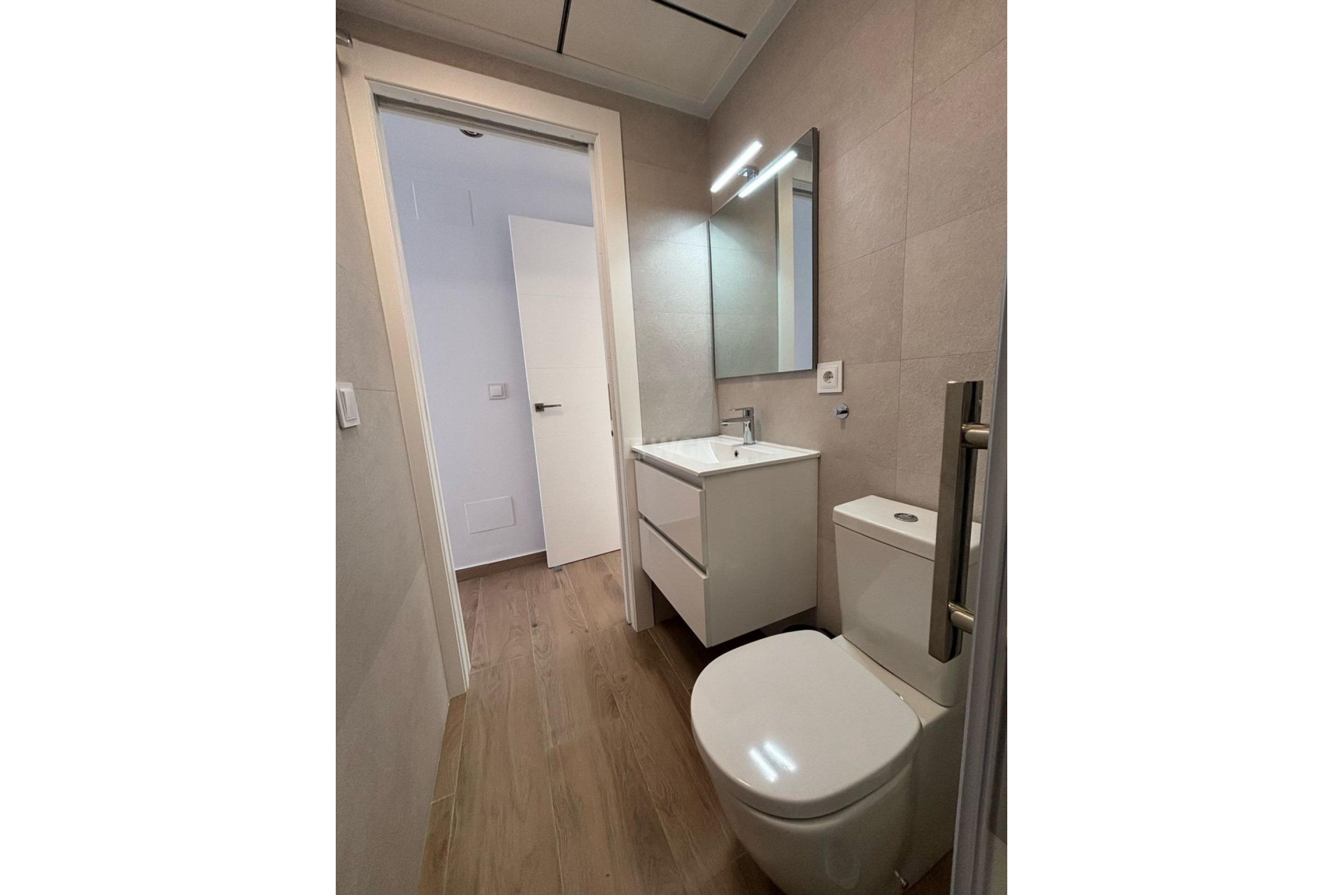 Wiederverkauf - Villa - Orihuela Costa - Villamartín-las Filipinas