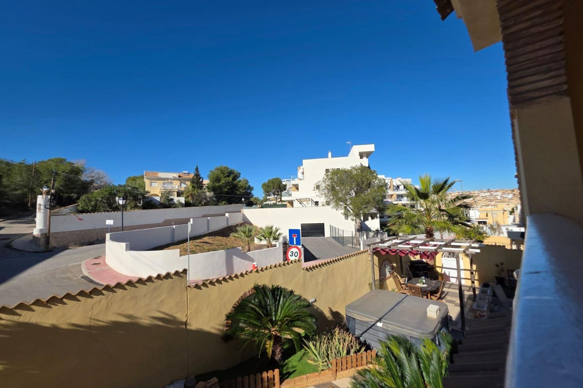 Wiederverkauf - Villa - Orihuela Costa - Villamartín-las Filipinas
