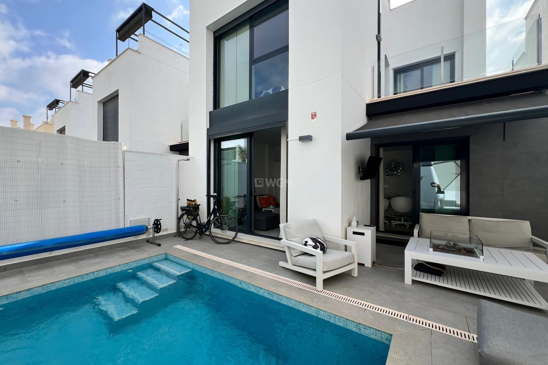 Wiederverkauf - Villa - Orihuela Costa - Villamartín-las Filipinas
