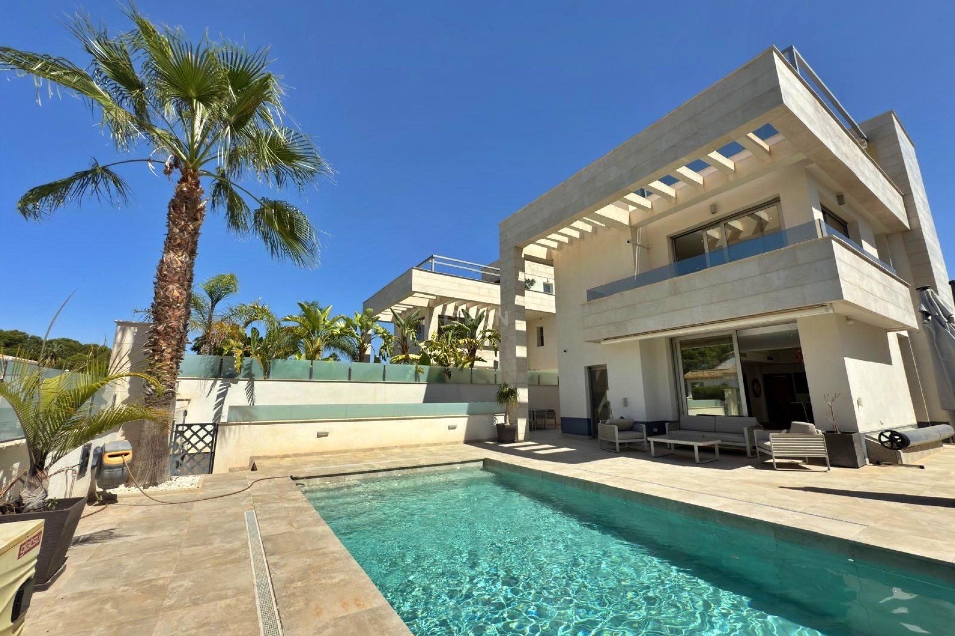 Wiederverkauf - Villa - Orihuela Costa - Villamartín