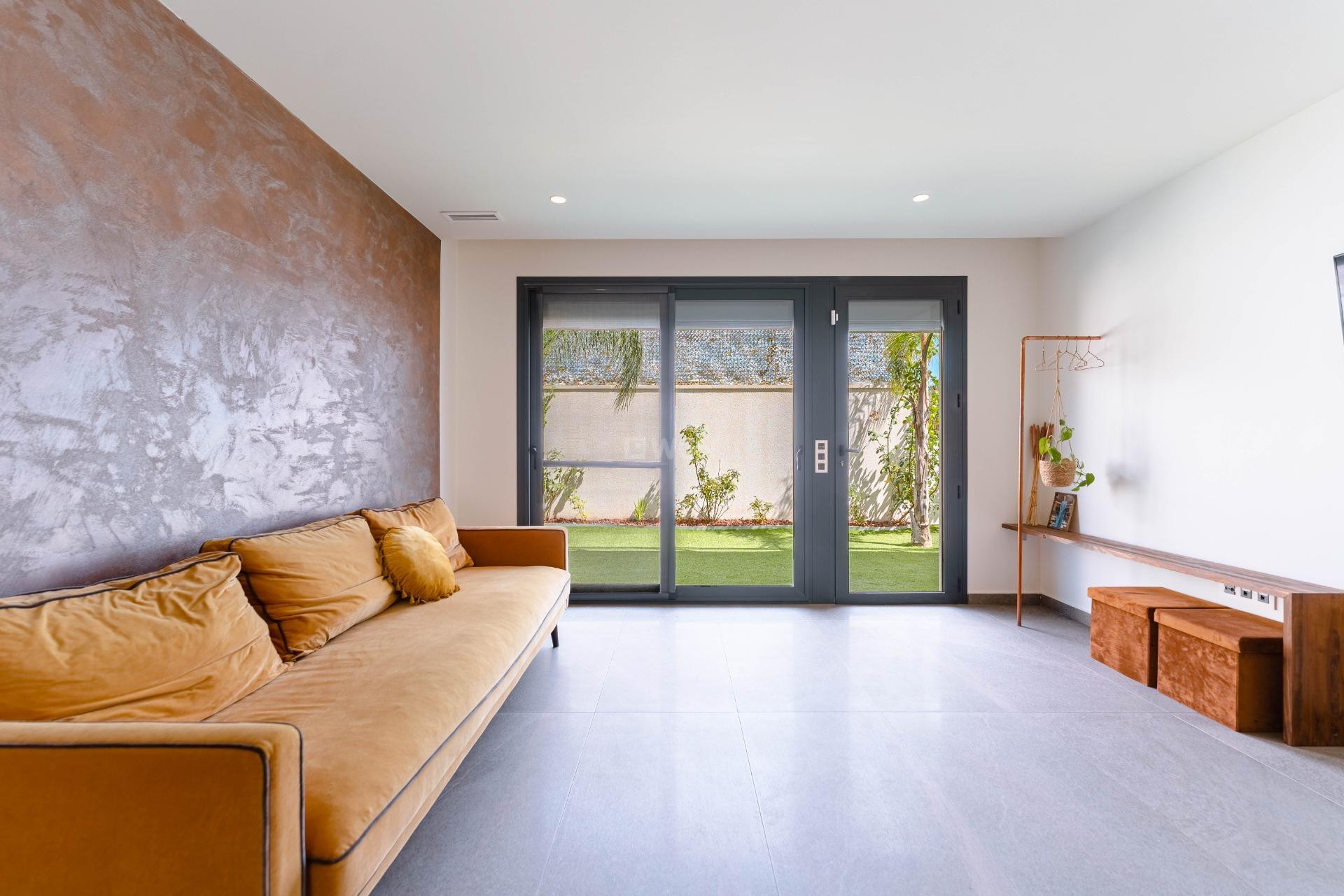 Wiederverkauf - Villa - San Miguel de Salinas - Bellavista