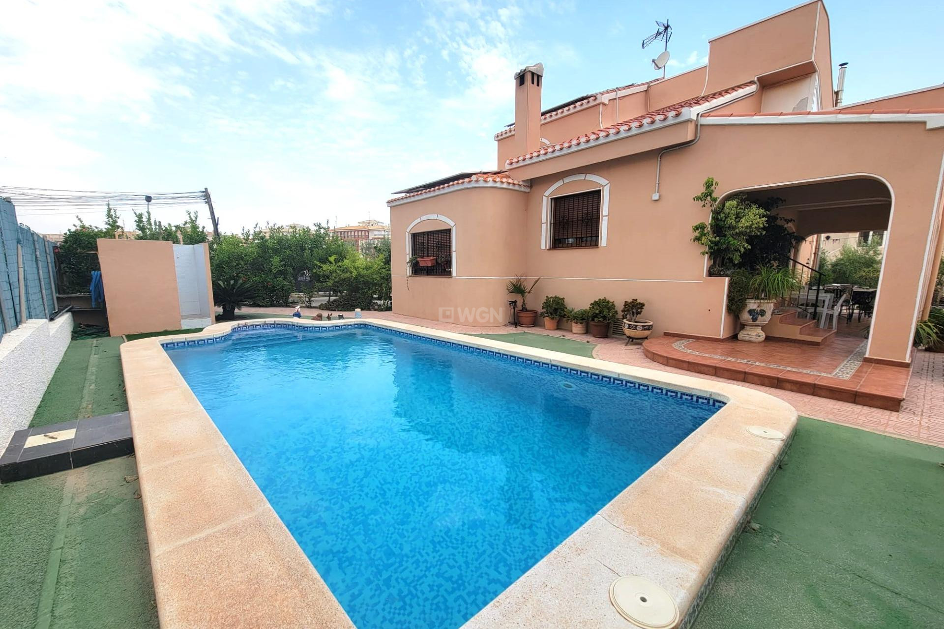 Wiederverkauf - Villa - Torrevieja - aguas nuevas