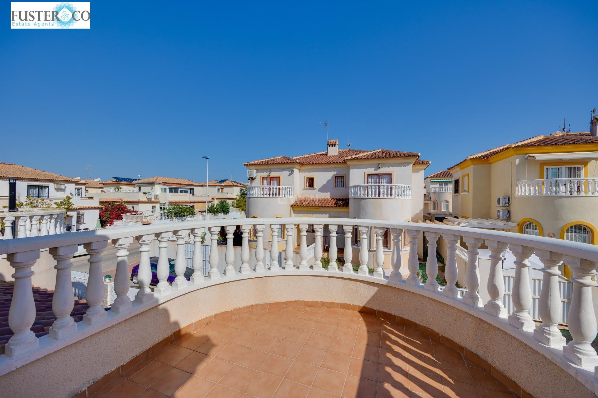 Wiederverkauf - Villa - Torrevieja - aguas nuevas