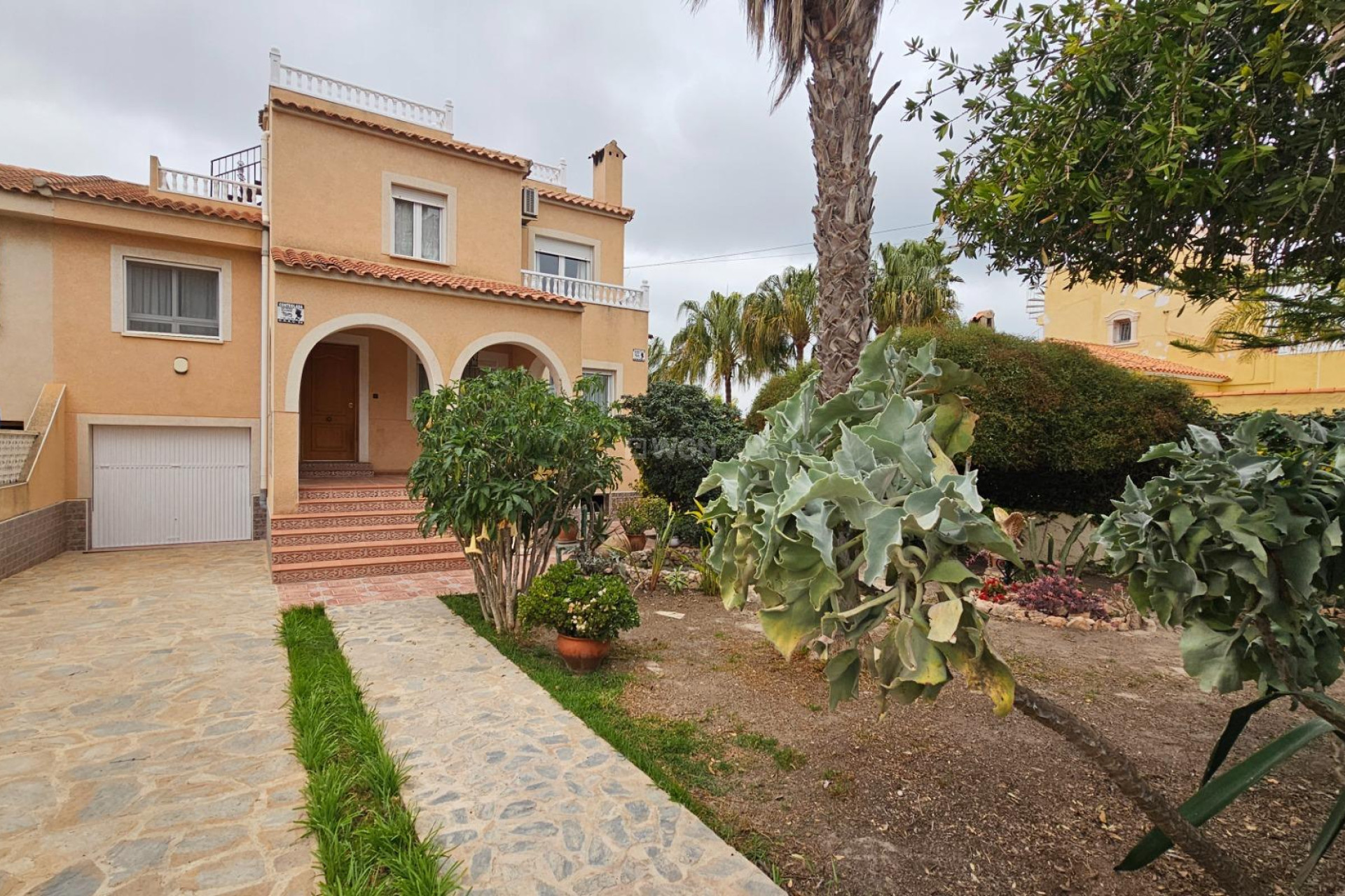 Wiederverkauf - Villa - Torrevieja - El Chaparral